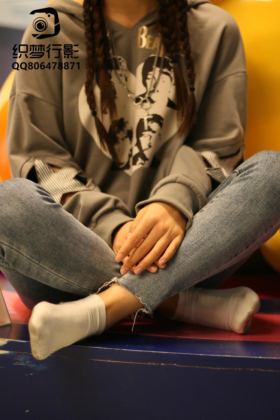 [织梦映像]NO.026 地下车库-光影交错的人生[250P/5V/10.8GB]