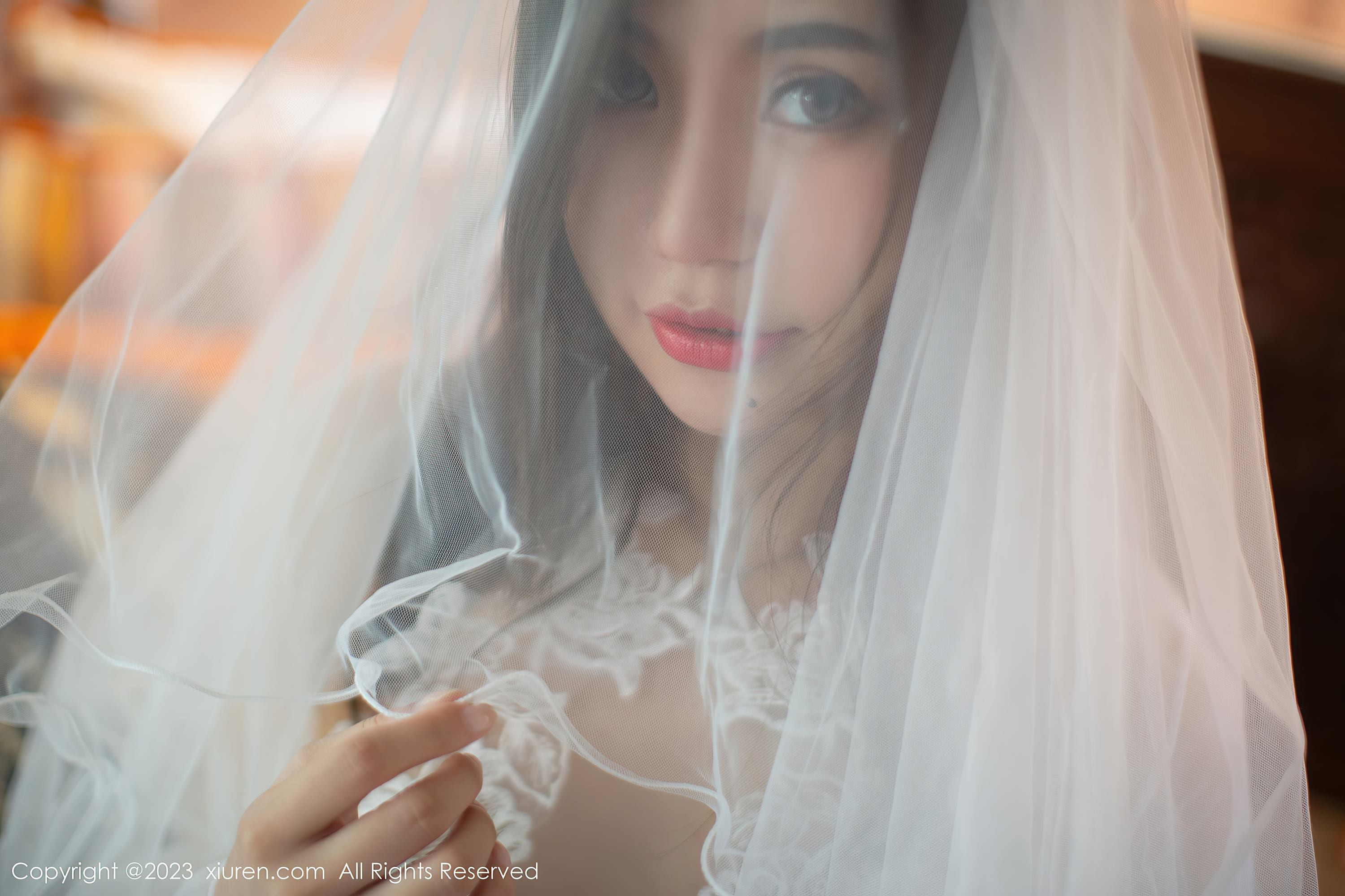 [XiuRen秀人网] 2023.09.28 No.7456 绮里嘉ula 婚纱美腿[81P/717MB]