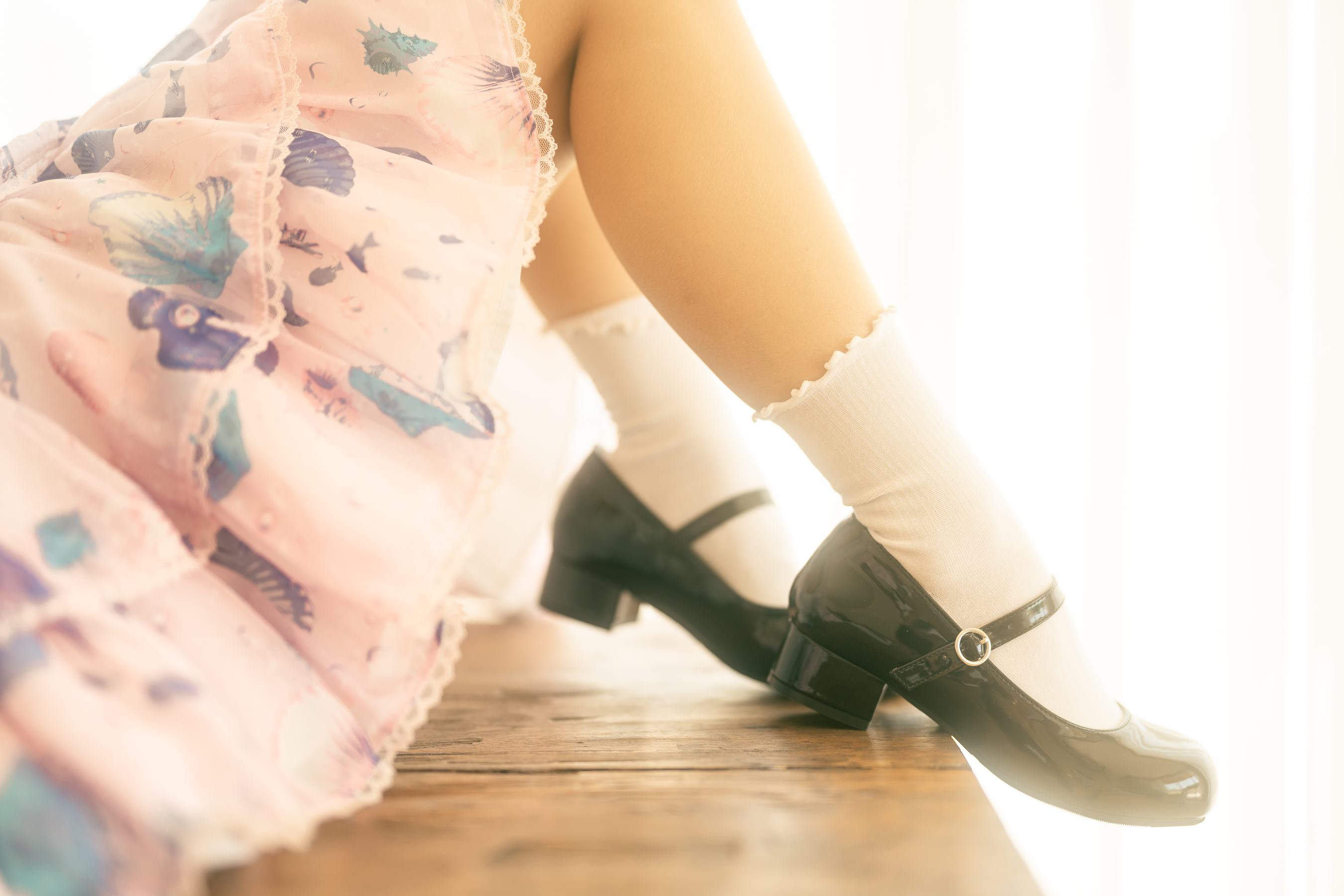 蠢沫沫 - 可爱粉裙[12P/109MB]