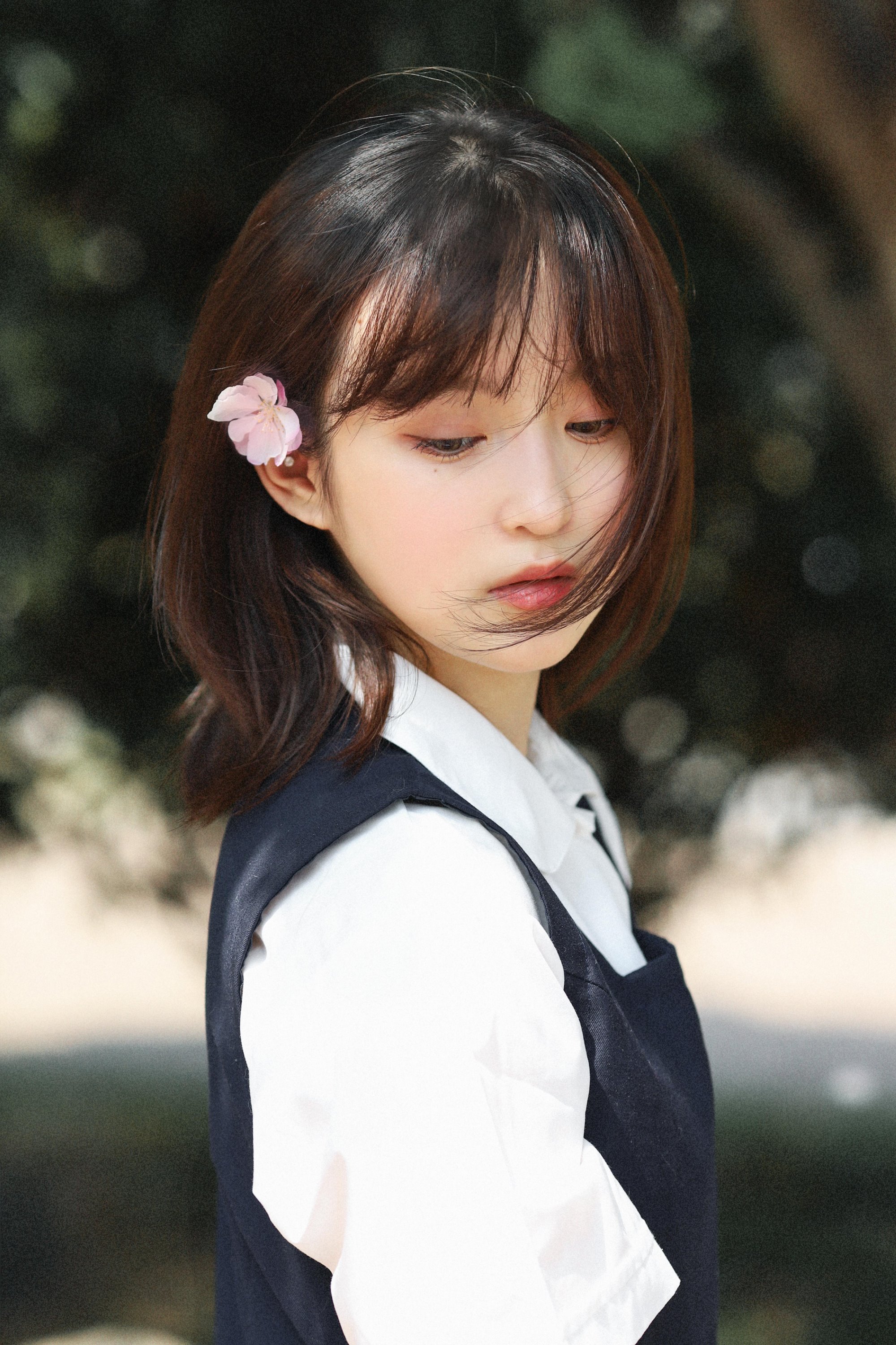 [YITUYU艺图语] 2022.07.16 白樱 - 一起去赏花吧 泽钰 [19P/194M]