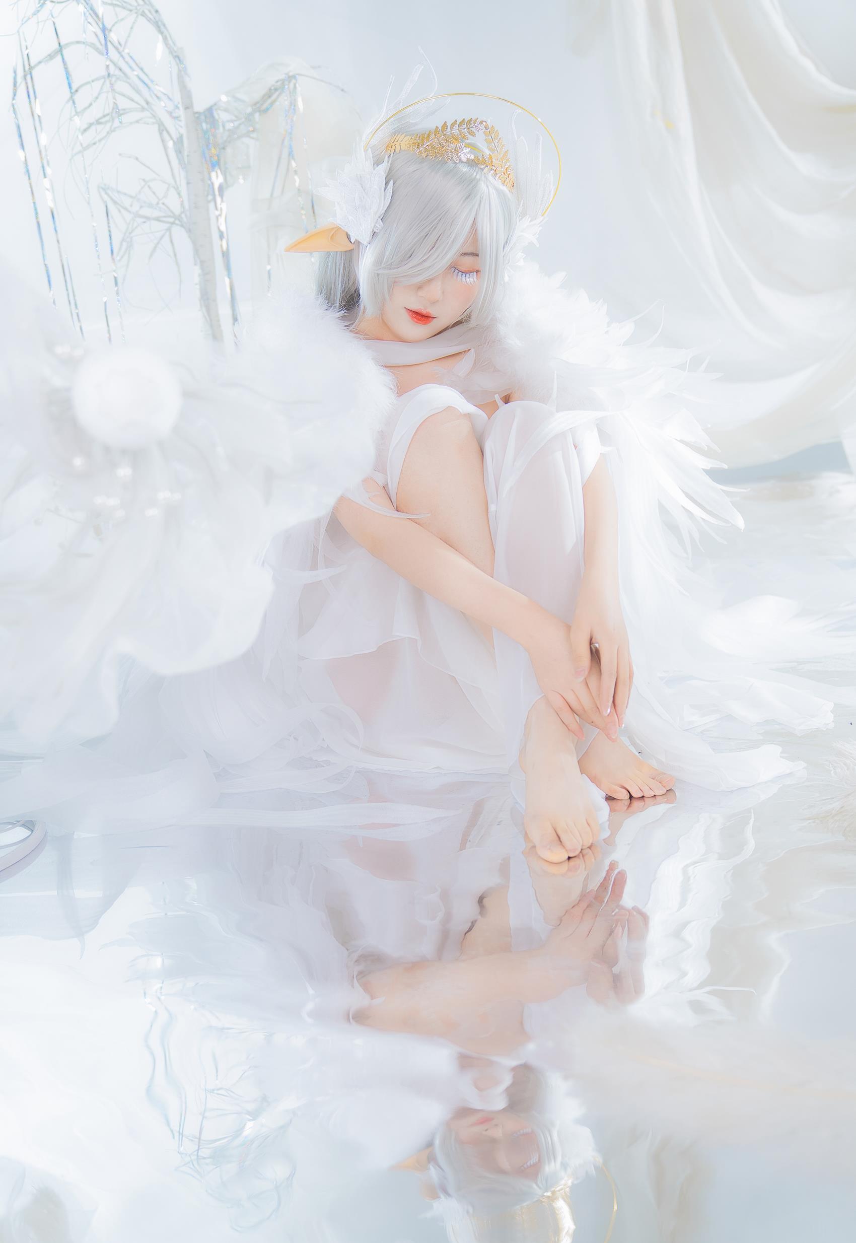 喵喵的喵吖 - 翅膀坠落[15P/54MB]