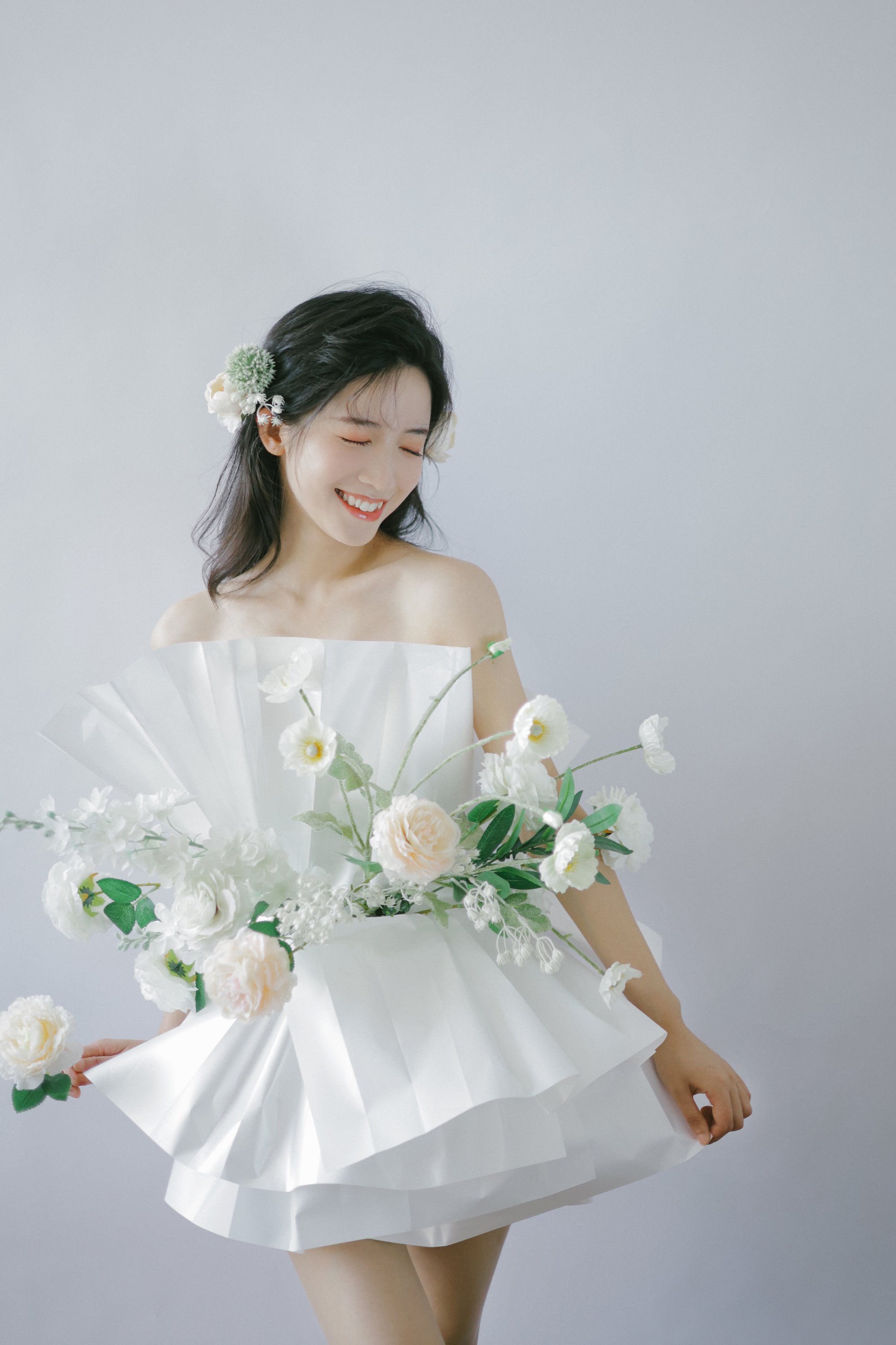 [YITUYU艺图语]2022.07.26 花束女孩 一只阿梦崽[31+1P/256MB]