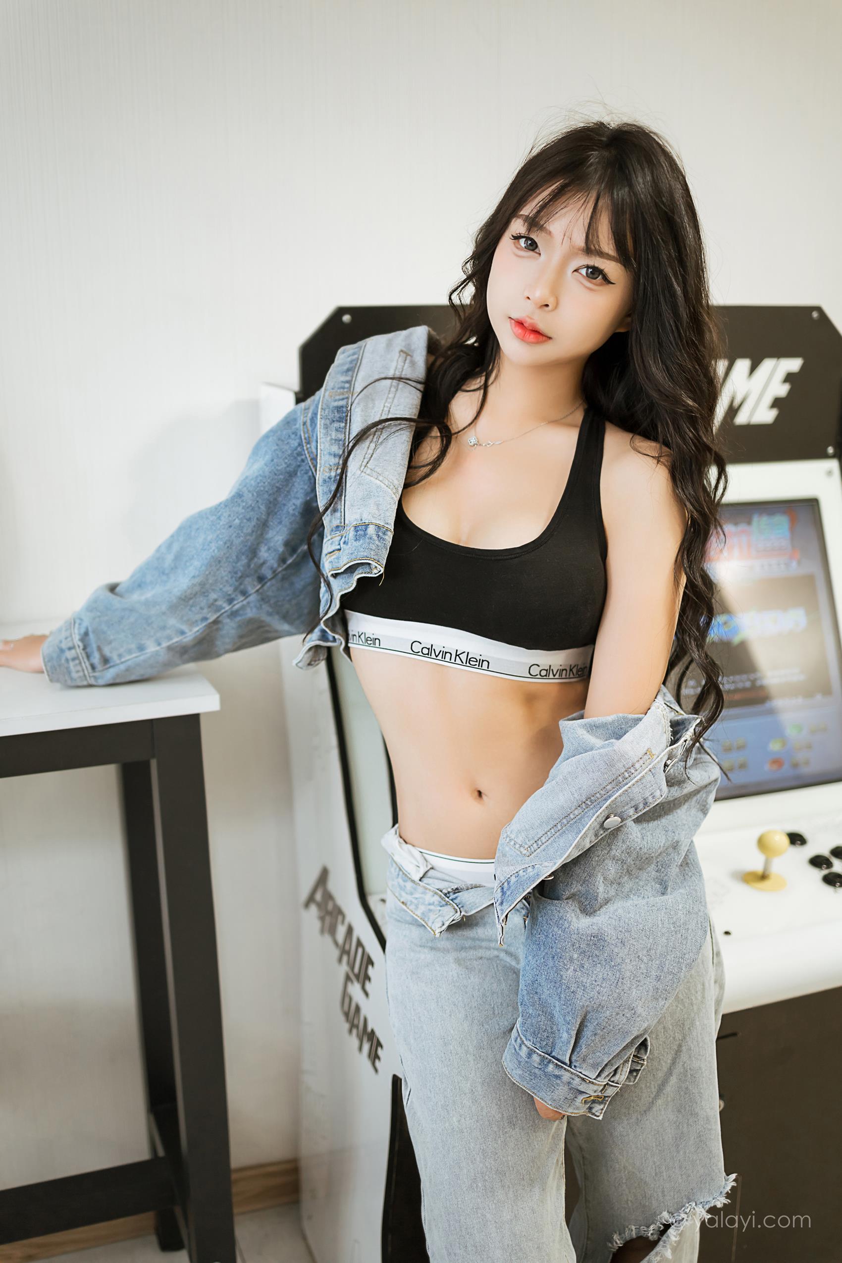 [YALAYI雅拉伊]2023.07.10 NO.1047 独特的你 阿禾[45+1P/155MB]