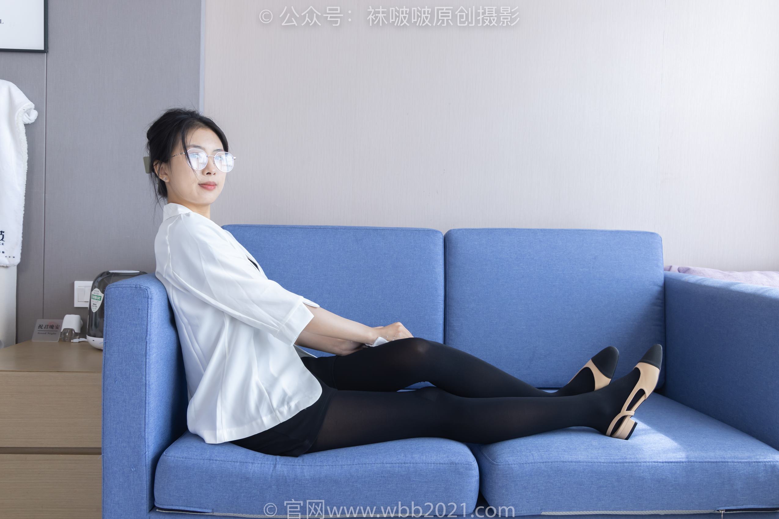 [BoBoSocks袜啵啵]NO.292 奶油-两双平底鞋、厚黑丝、厚肉丝[150P/1V/5.55GB]