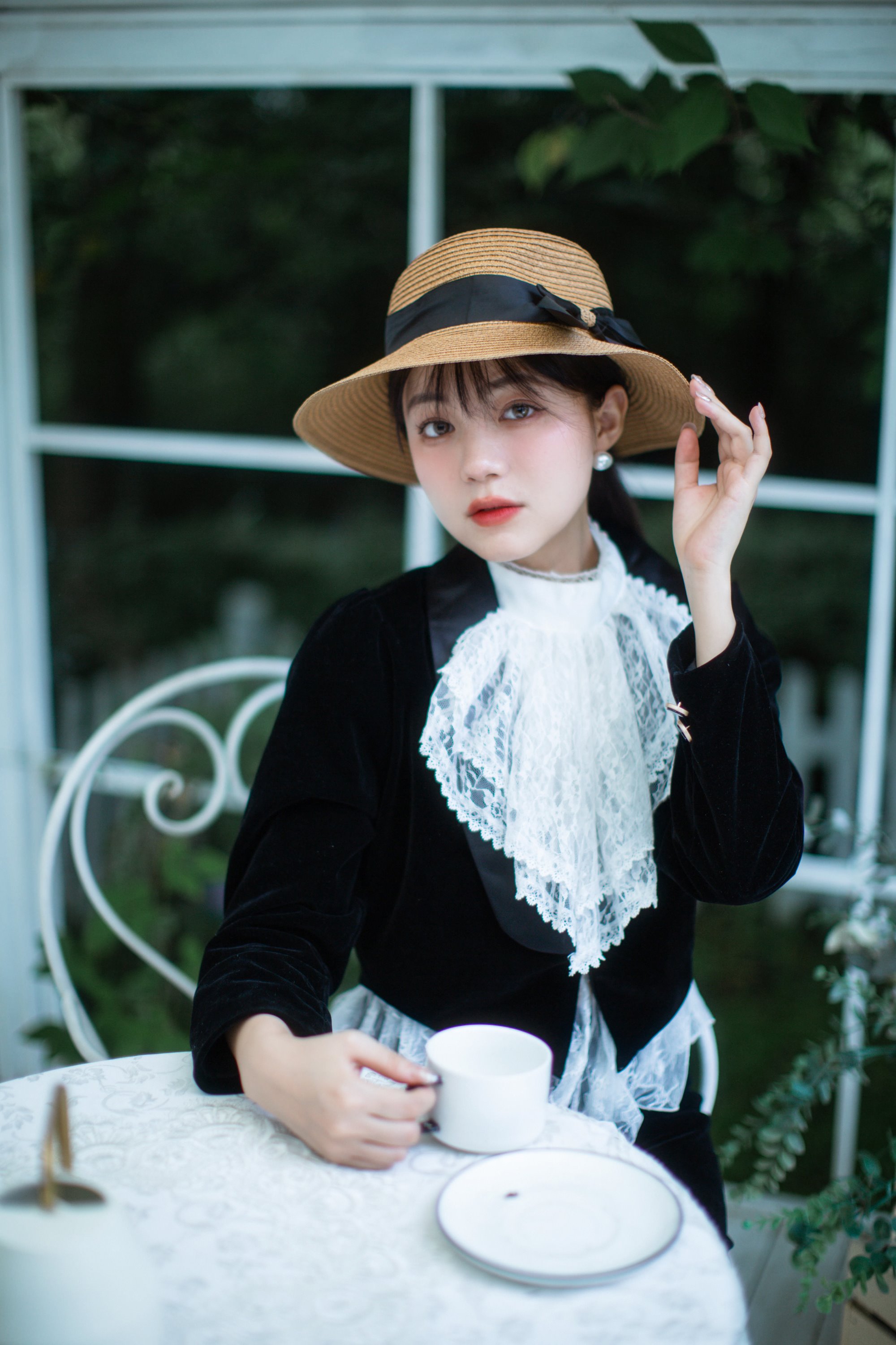 [YITUYU艺图语] 2022.07.15 夏日花园 夏芸是只小考拉 [25P/226M]