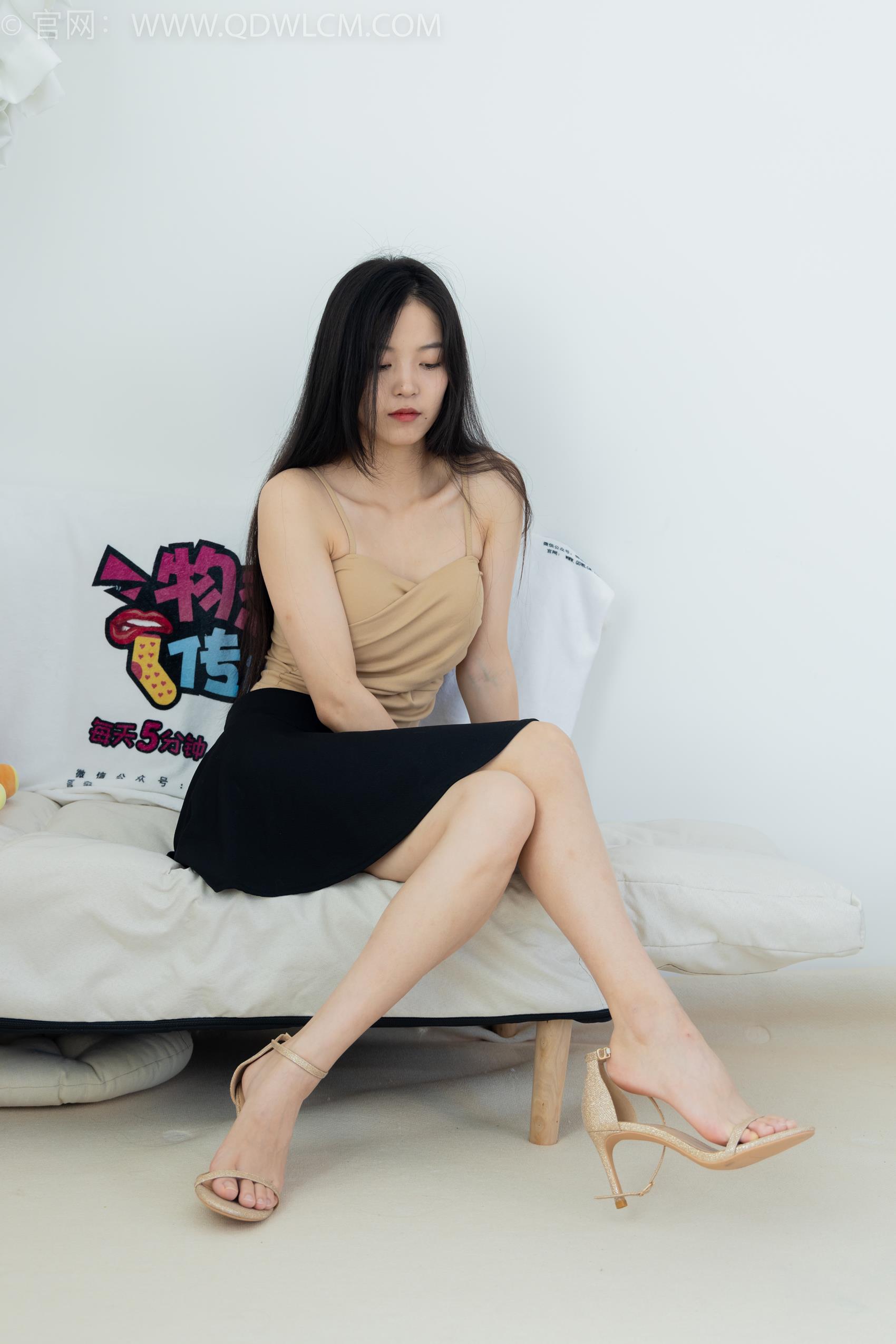 物恋传媒 NO.1727 茯苓-回忆的沙漏[200P/1V/4.36GB]