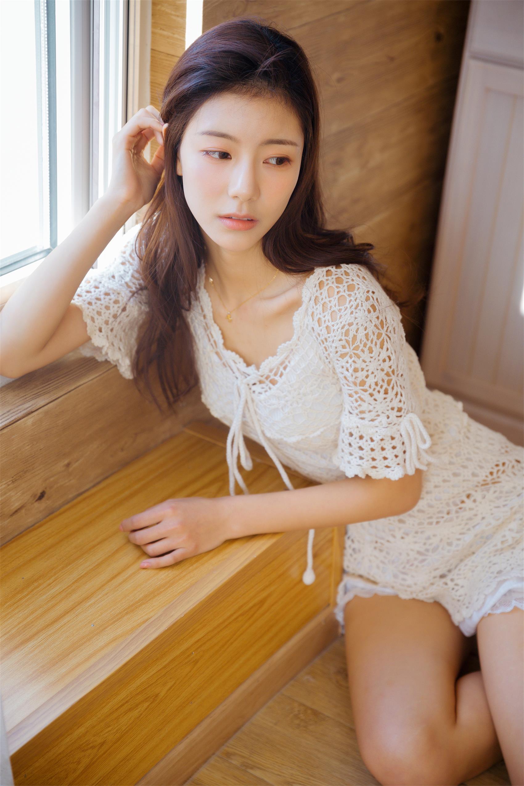 [YALAYI雅拉伊]2023.06.21 NO.1042 淡淡幽香[38+1P/385MB]