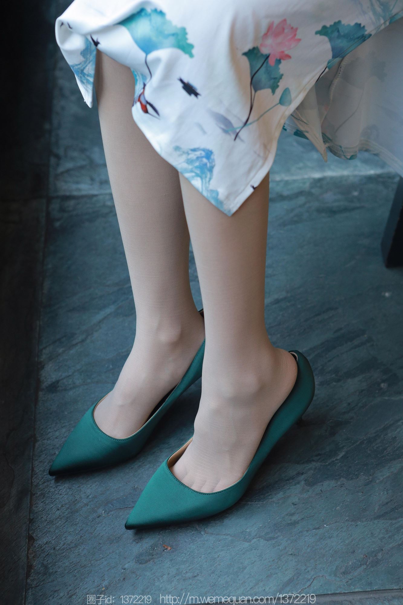 [IESS异思趣向] 2023.07.19 丝享家1484：美子《绿鞋佳人》[86P/90MB]