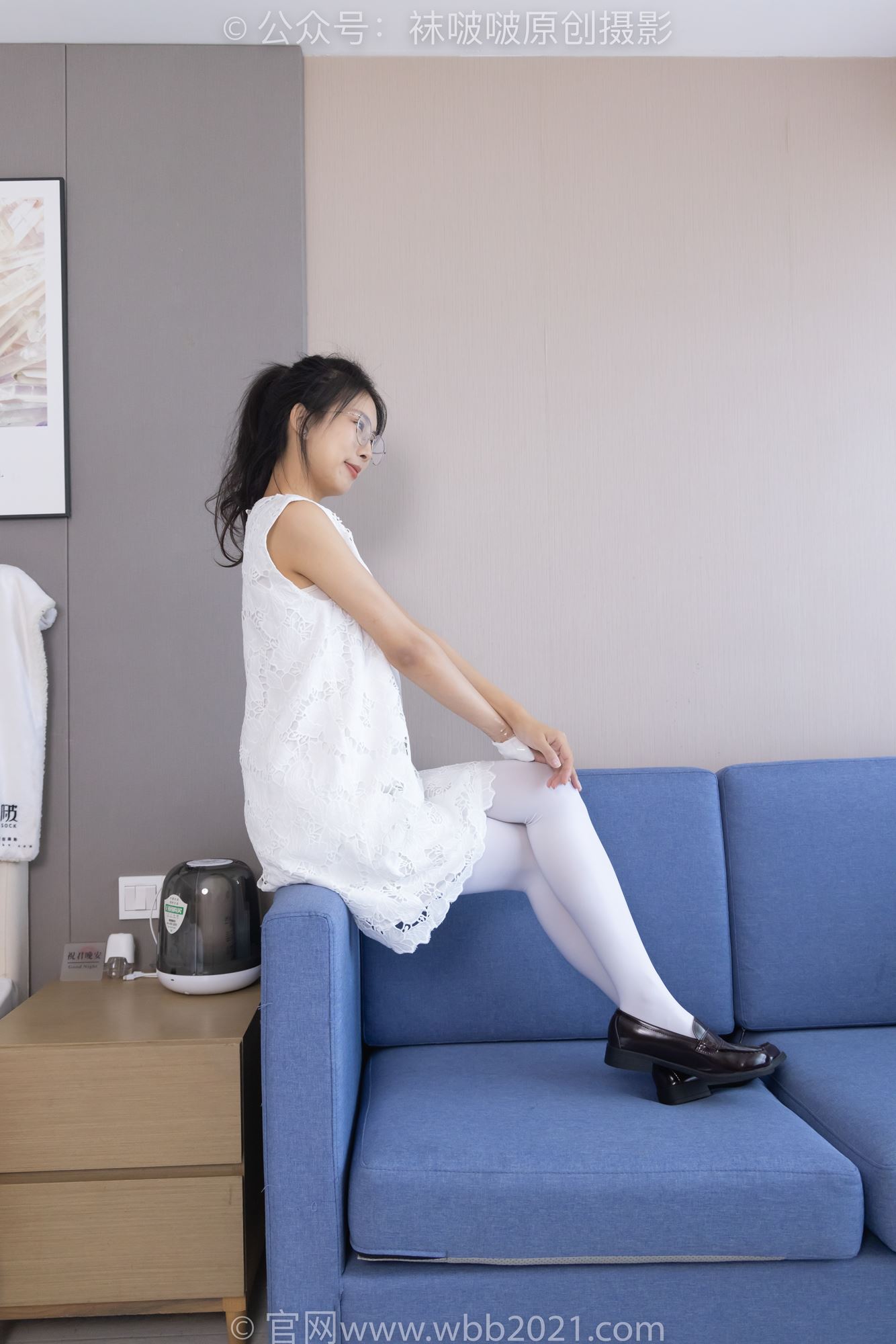 [BoBoSocks袜啵啵]NO.283 奶油-平底鞋、皮鞋、肉丝、厚白丝大腿袜[140P/1V/5.87GB]