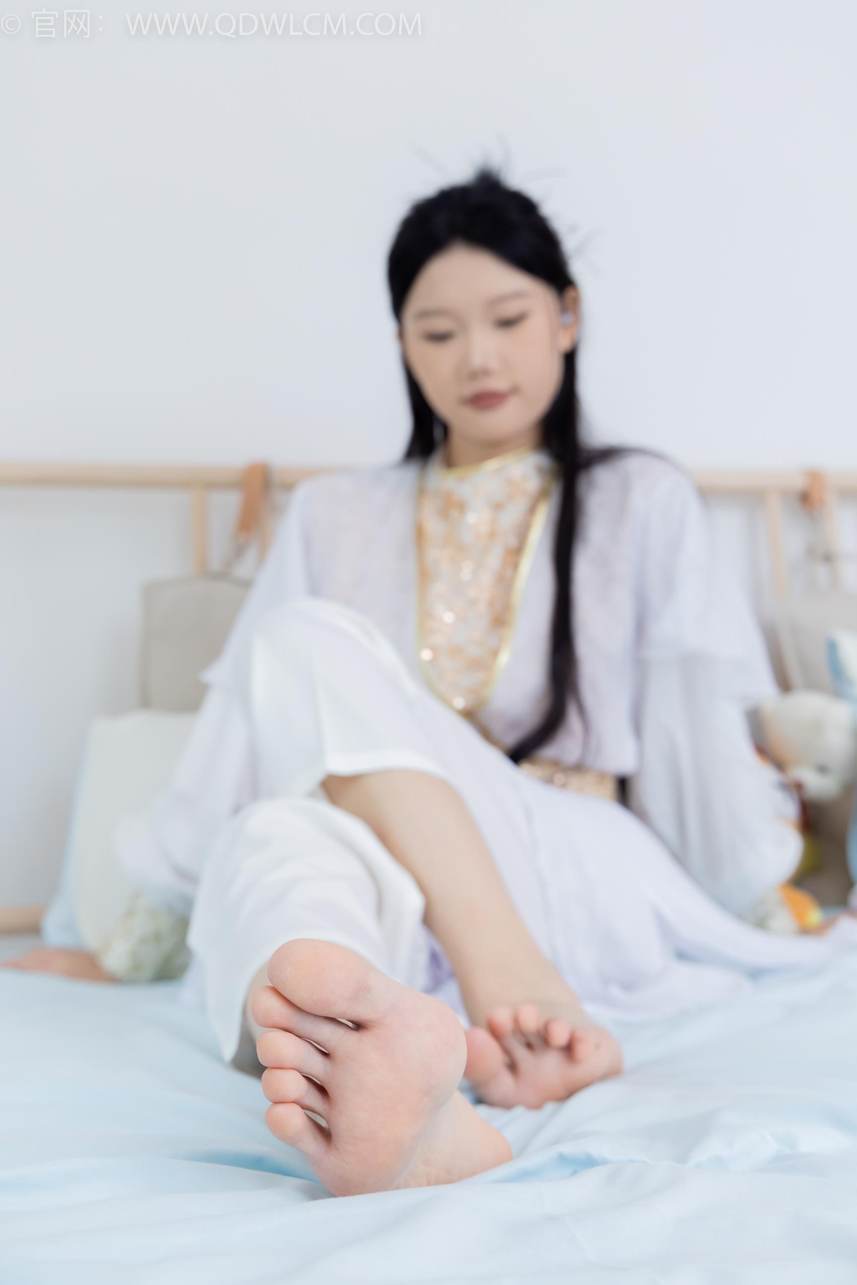 物恋传媒 NO.1731 小竹-雪山飞狐[160P/1V/3.84GB]