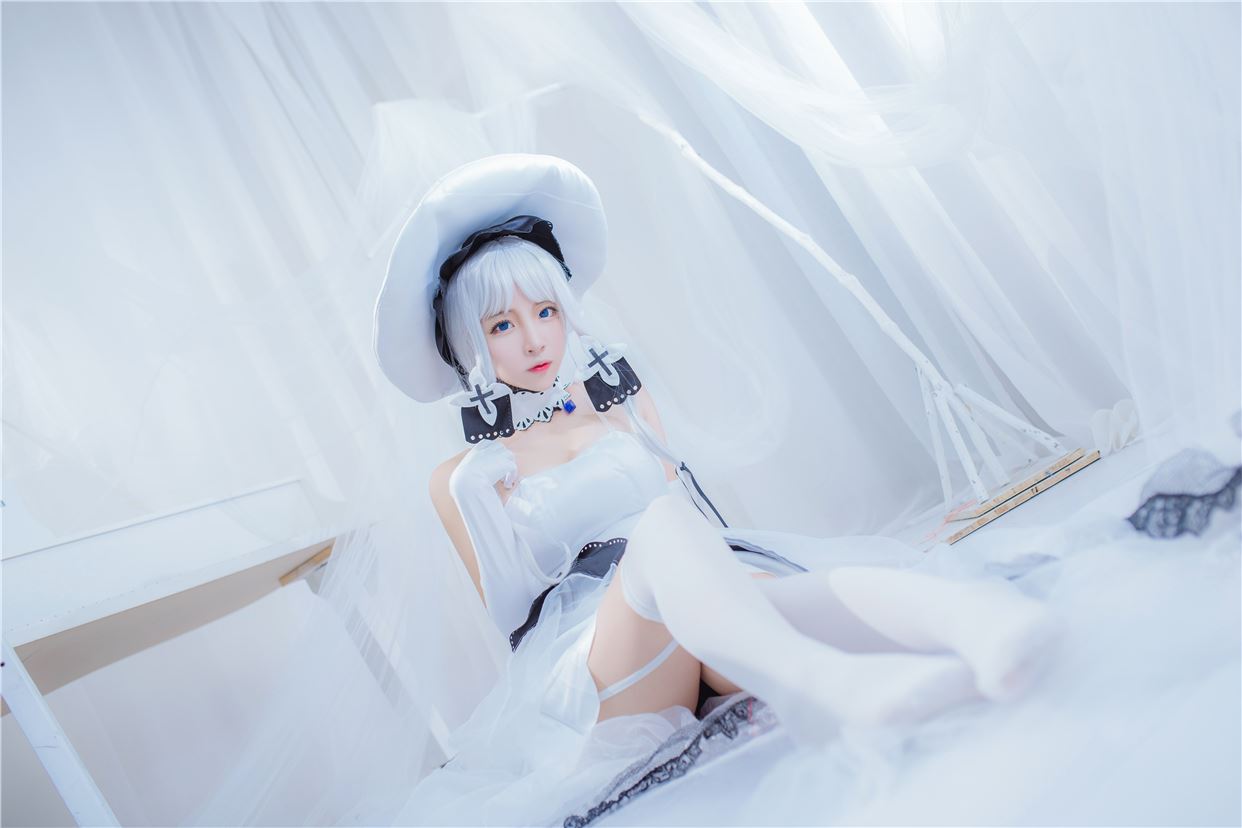 网紅Coser@ 猫九酱 光辉 [38P/28MB]