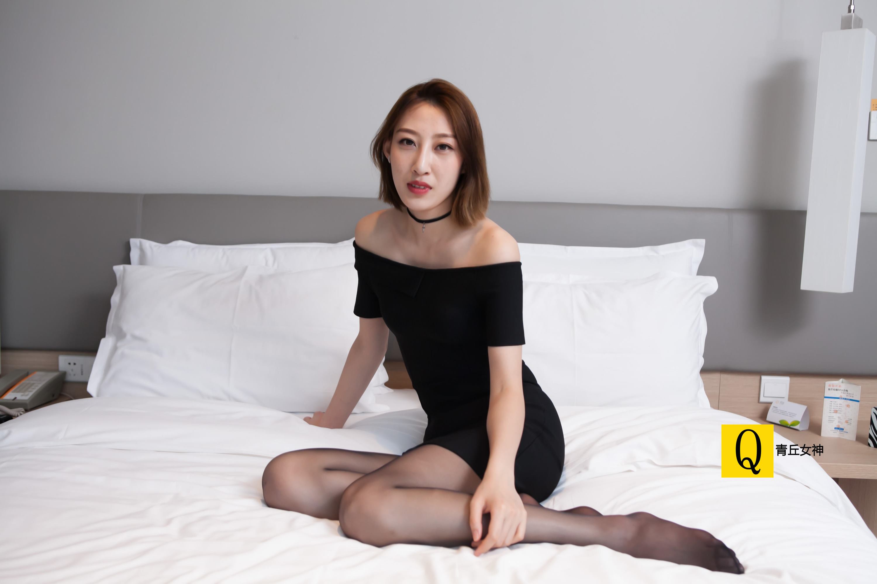 [青丘女神] NO.045 黑色礼服 [86P/28.1MB]