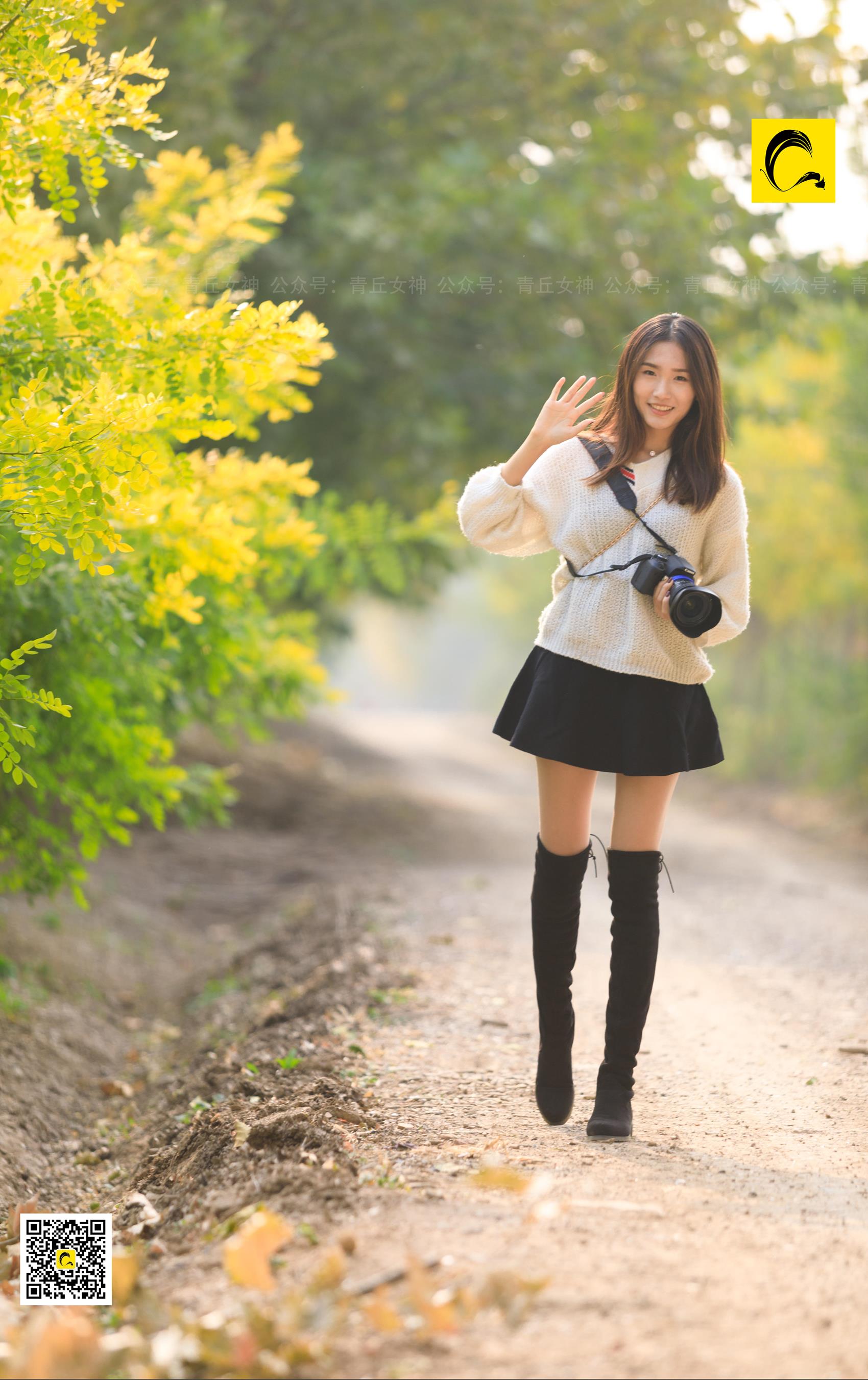 [青丘女神] 2018.10.17 121 郊野采风偶遇爱拍照的小姐姐 [76P/106M]