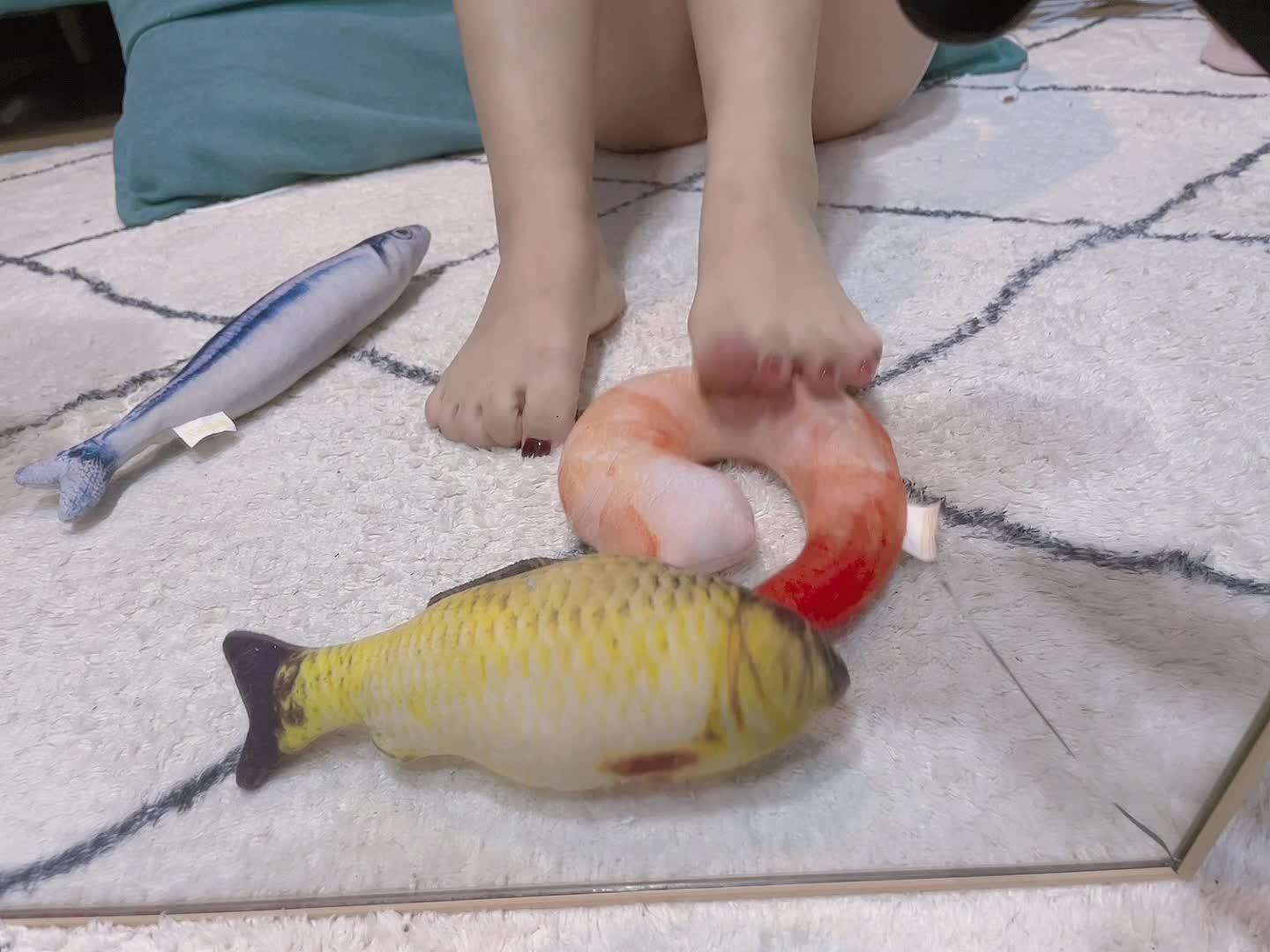 地瓜小盆友 - 果足海鲜[1V/236MB]