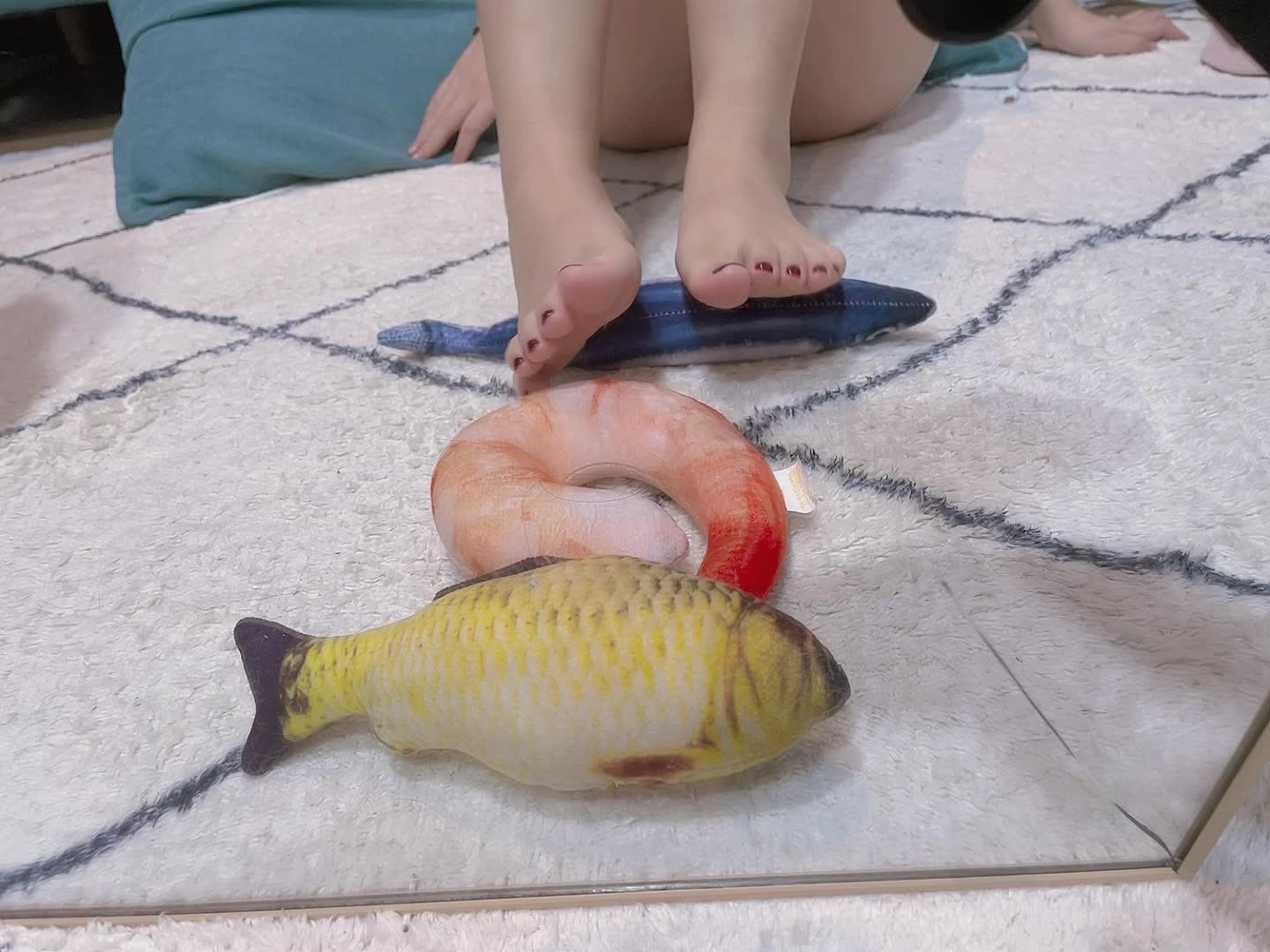 地瓜小盆友 - 果足海鲜[1V/236MB]