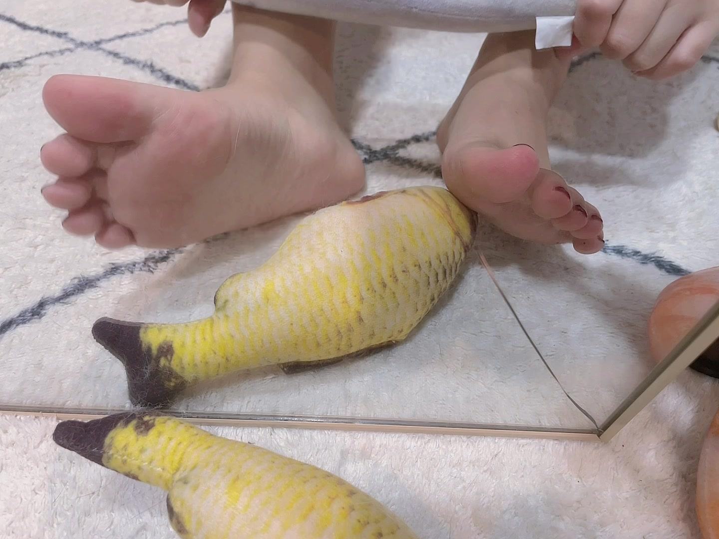 地瓜小盆友 - 果足海鲜[1V/236MB]