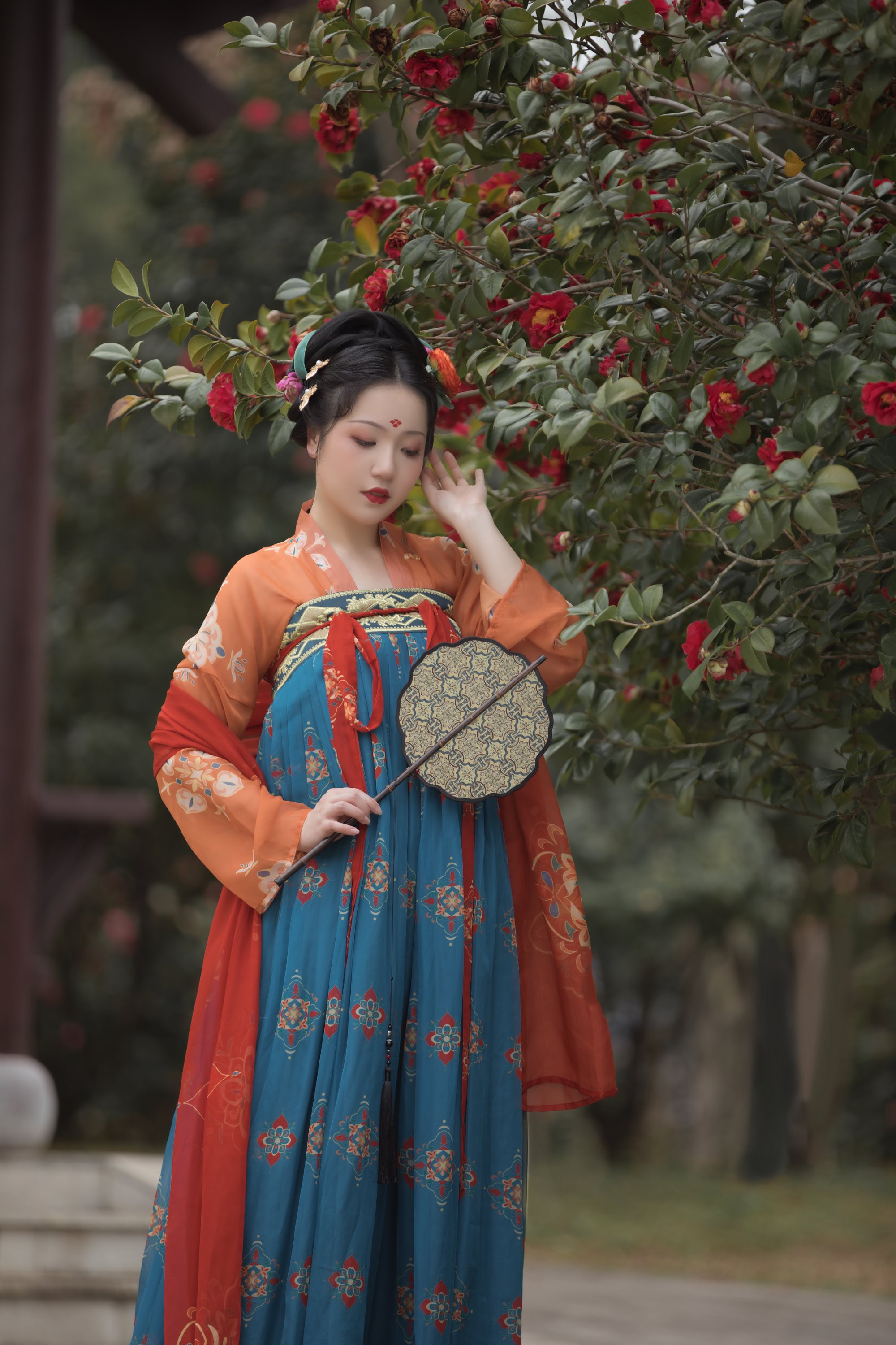 [YITUYU艺图语]2022.08.06 胭脂 宛若[22+1P/338MB]