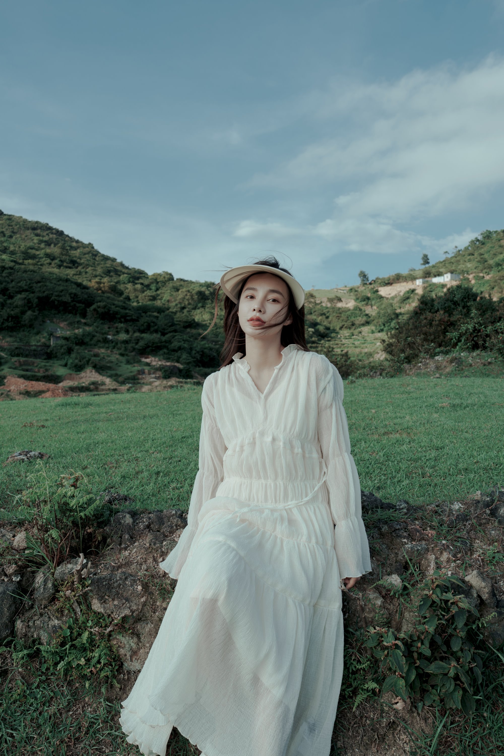 [YITUYU艺图语]2022.08.01 山谷之间，烈日之下 姝雯同学[59+1P/471MB]