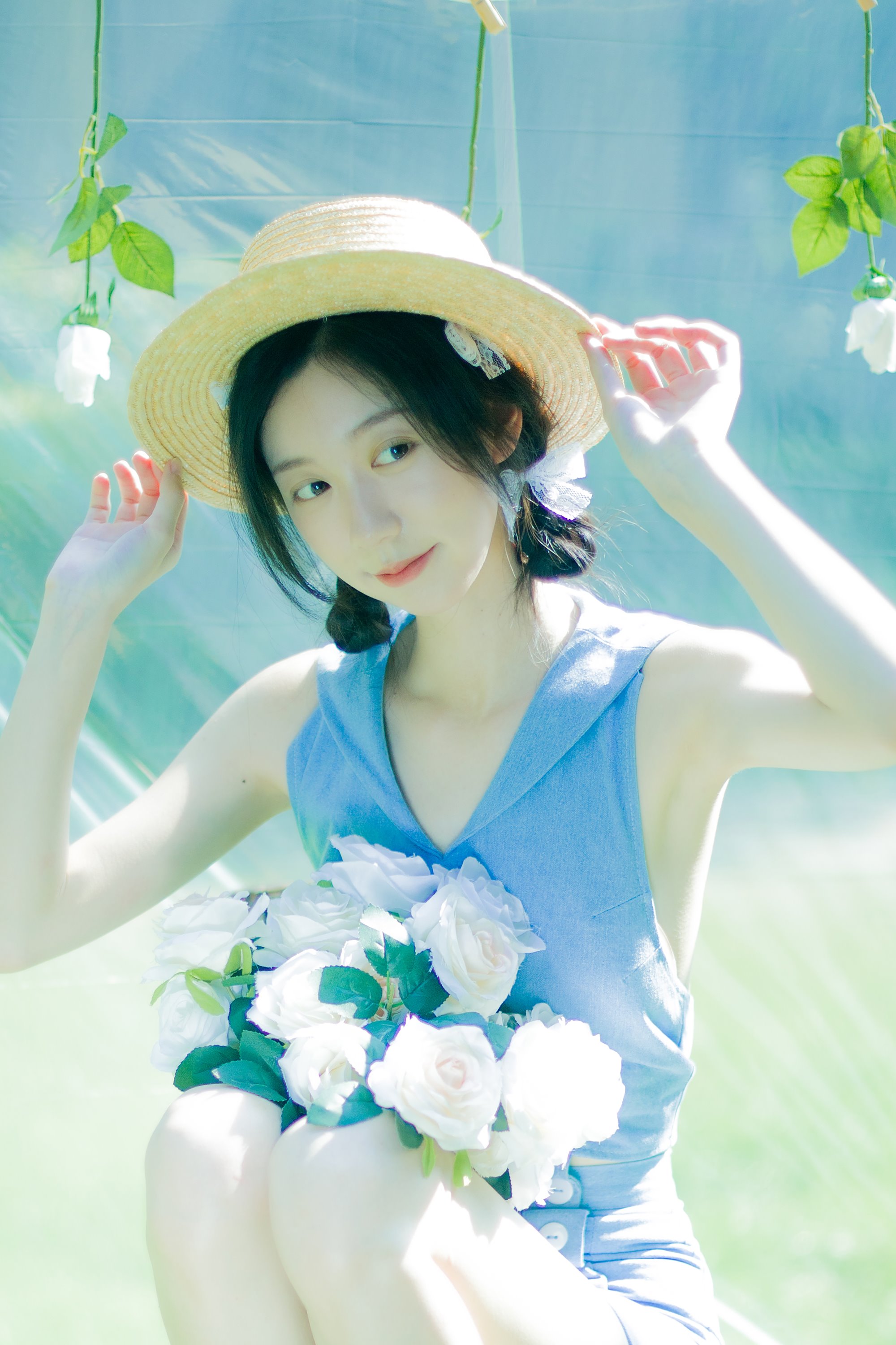 [YITUYU艺图语]2022.07.31 夏日颂歌 饲猫少女-[31+1P/276MB]