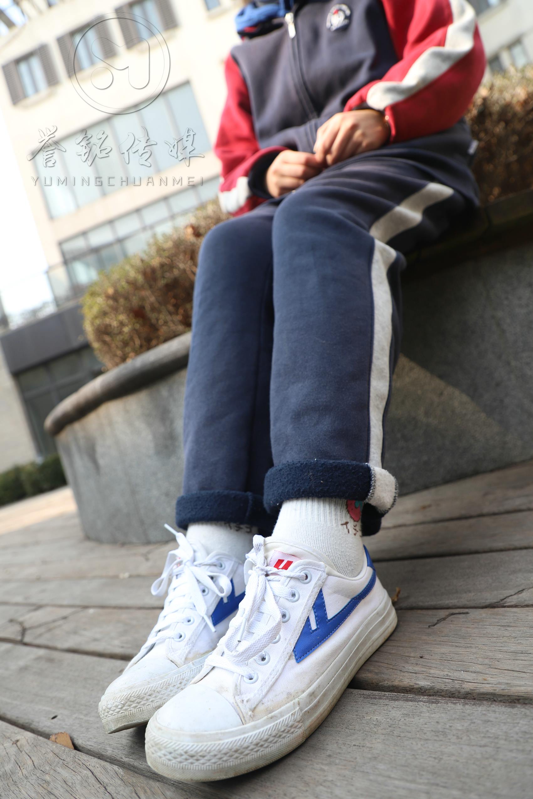 [誉铭传媒]袜足摄影 2019年《2月会员专享作品》[145P/1V/1.35GB]