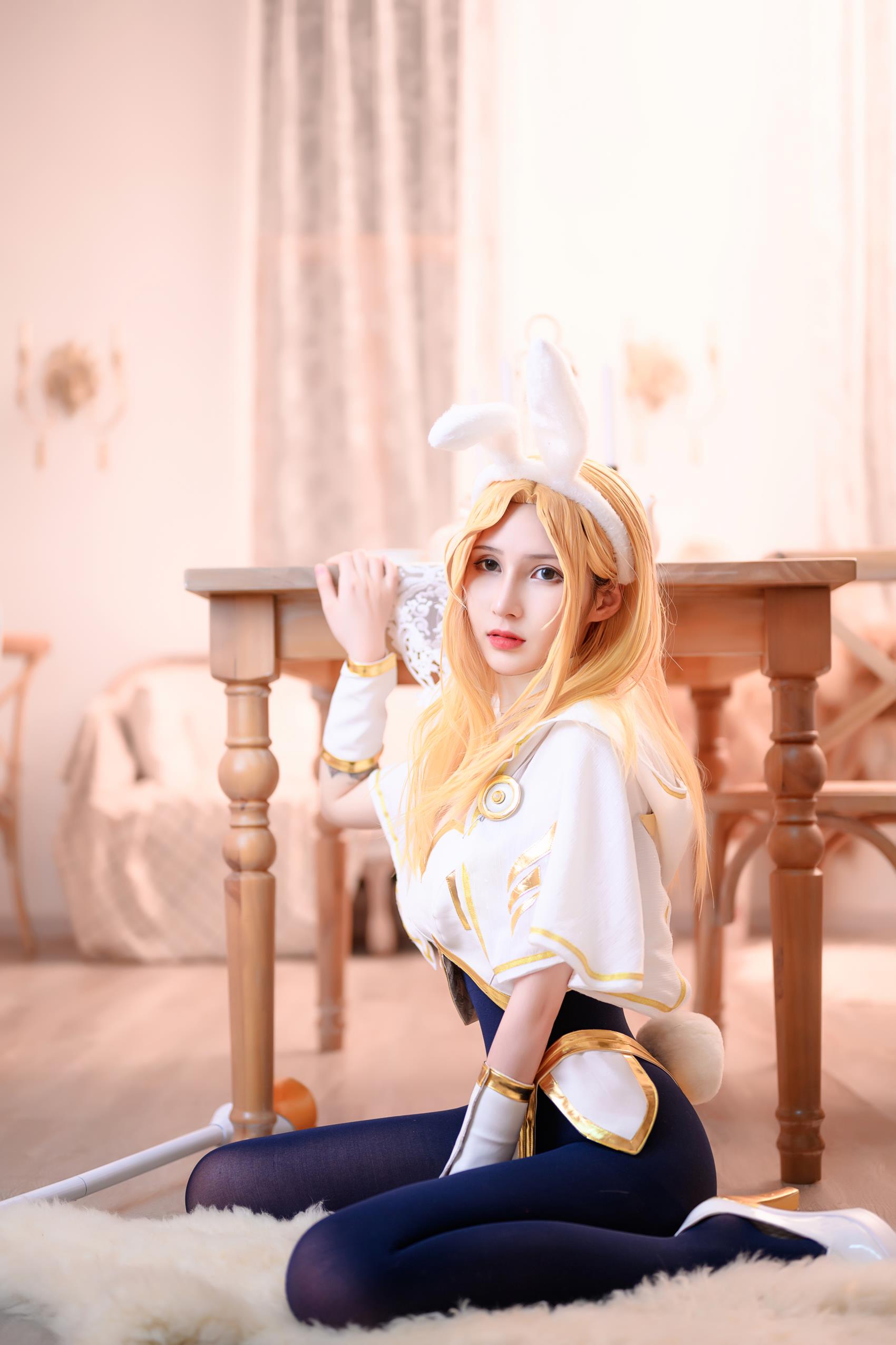 vams子 - 光辉兔女郎[38P/626MB]