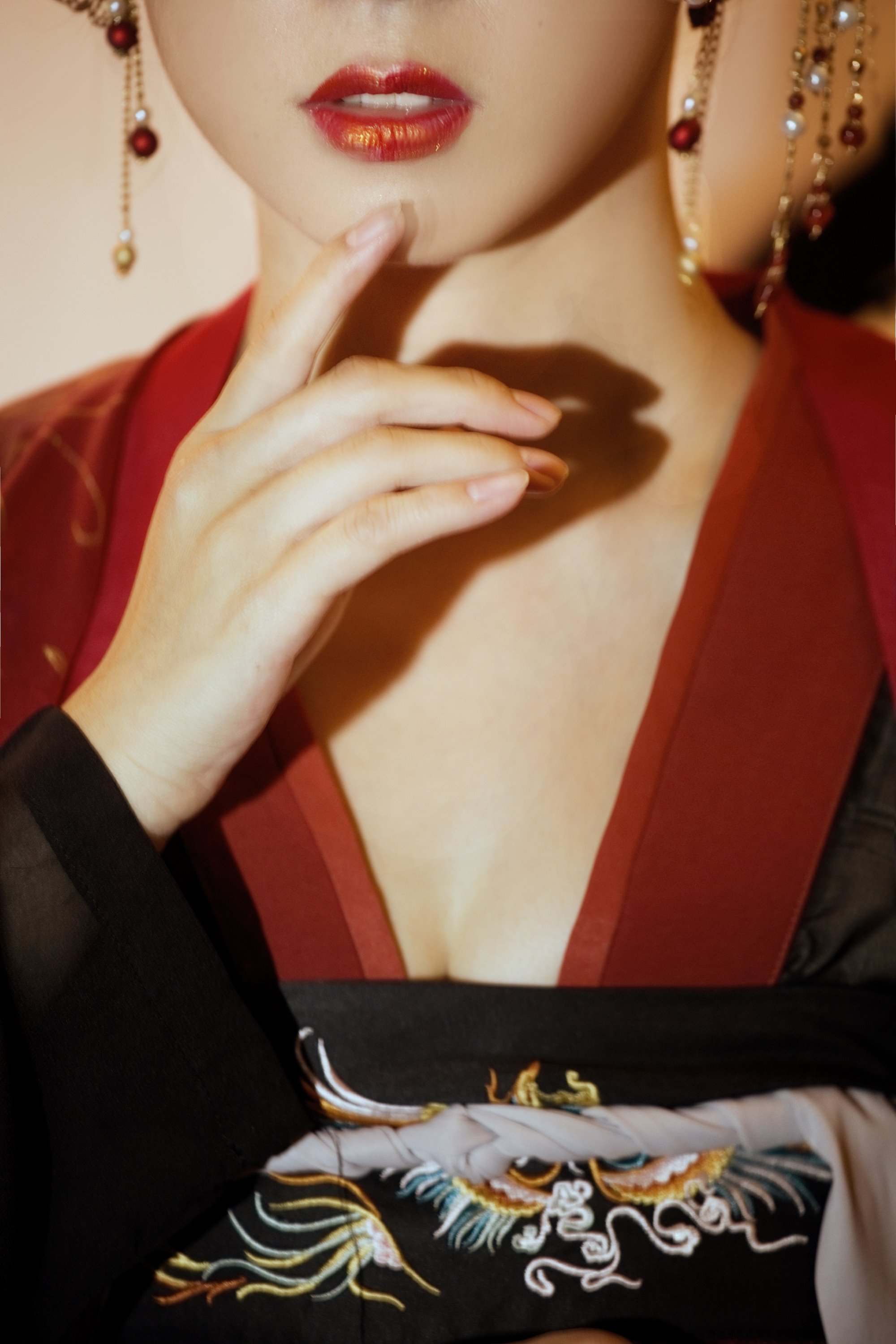 [YITUYU艺图语]2022.07.31 半面妆 一九九几的喵[29+1P/467MB]