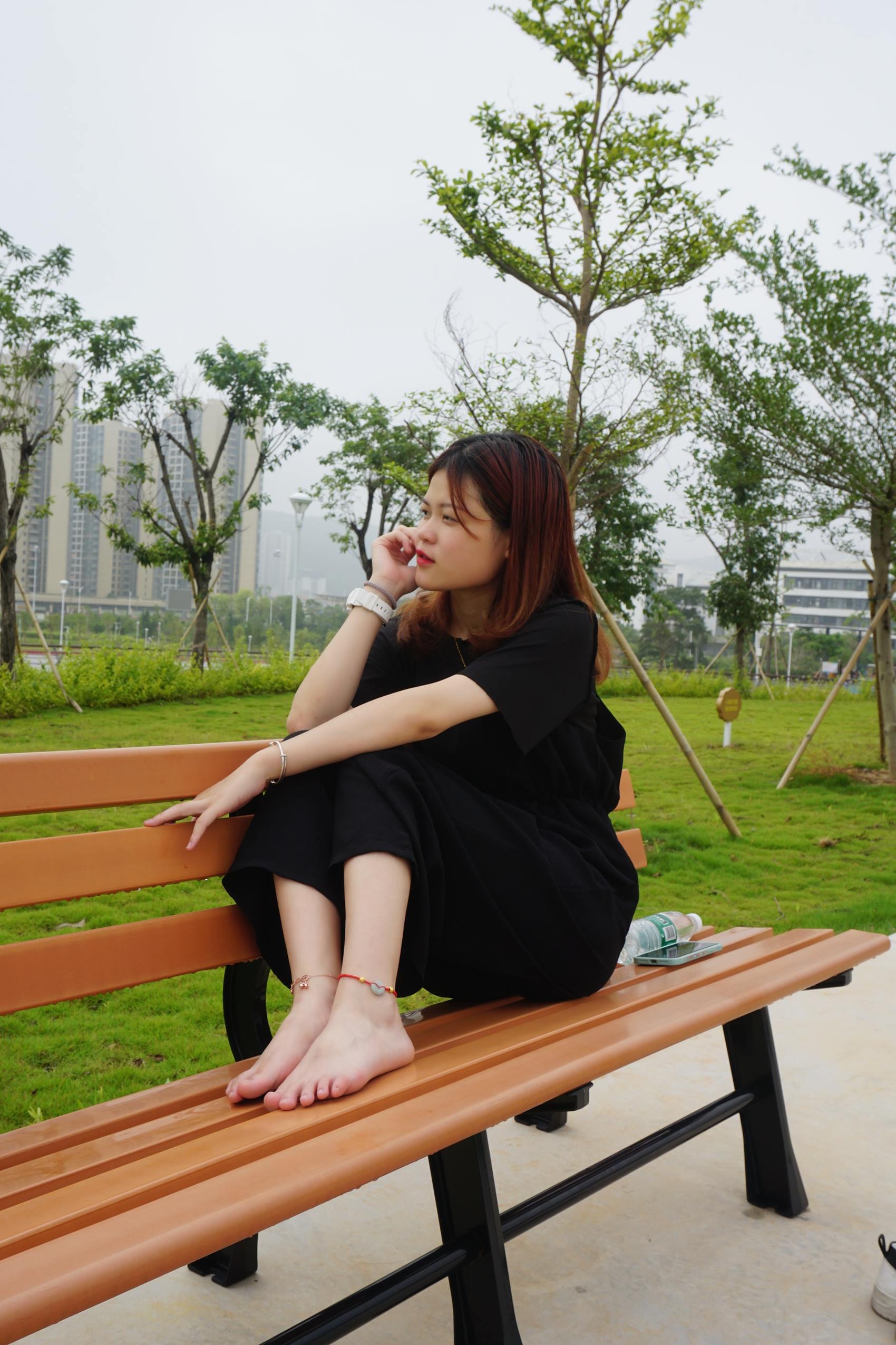 Pary摄影 NO.094 与小金到体育公园拍脚[88P/409MB]