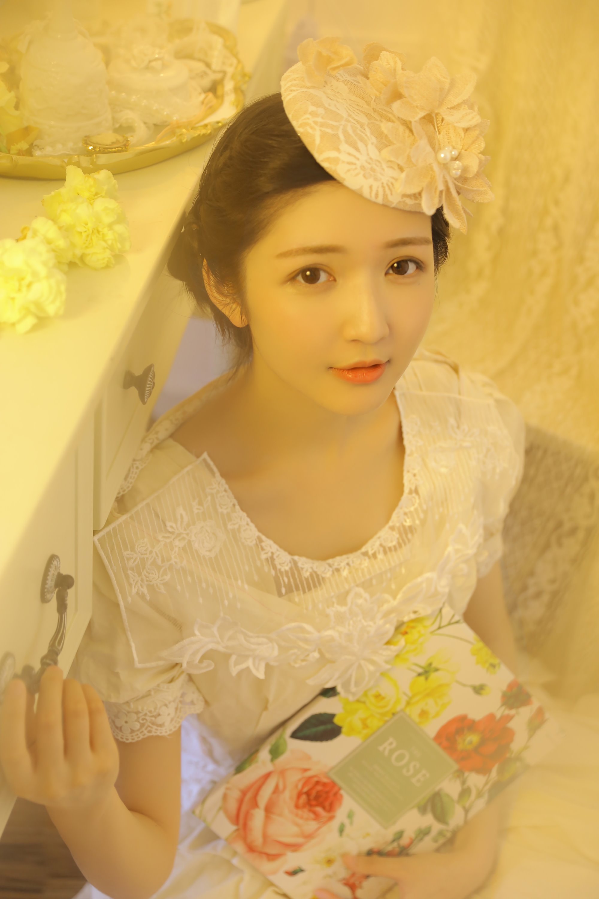 [YITUYU艺图语]2022.08.08 爱的圆舞曲 金迪-Vivian[21+1P/84.9MB]