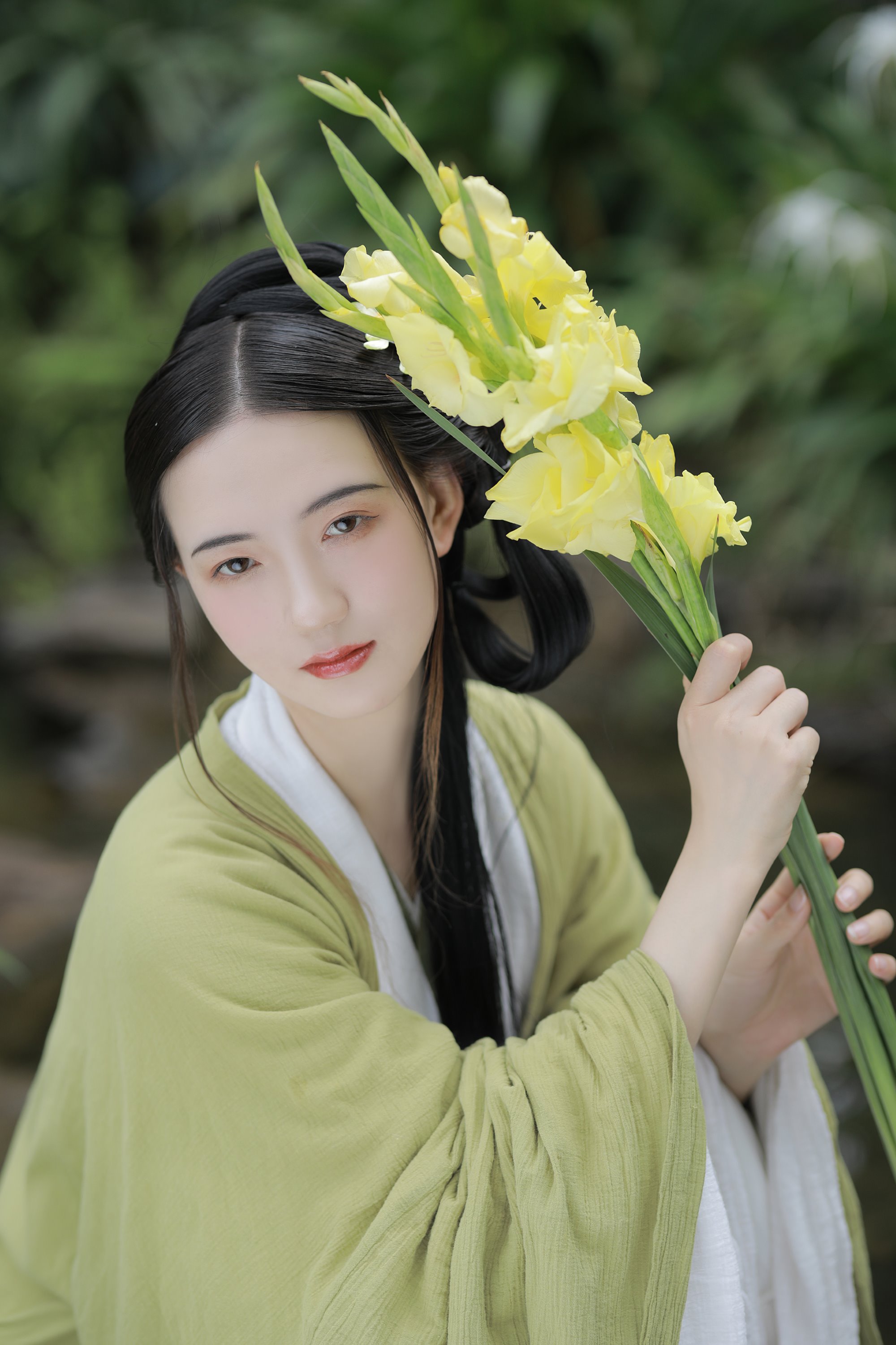 [YITUYU艺图语]2022.08.01 碧玉 Z[26+1P/467MB]