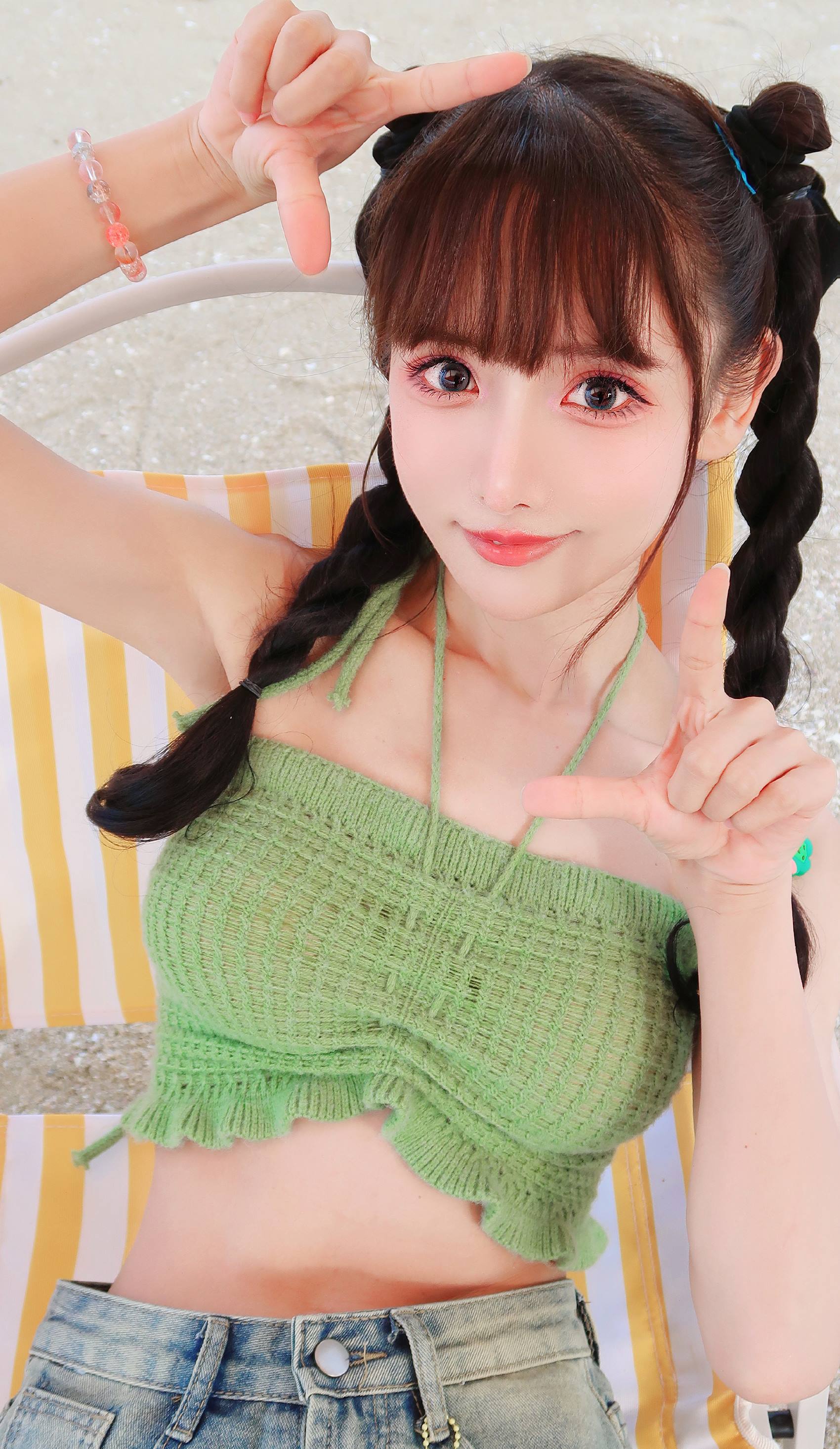 紫氯氯 - 蓝色假期[8P/25MB]