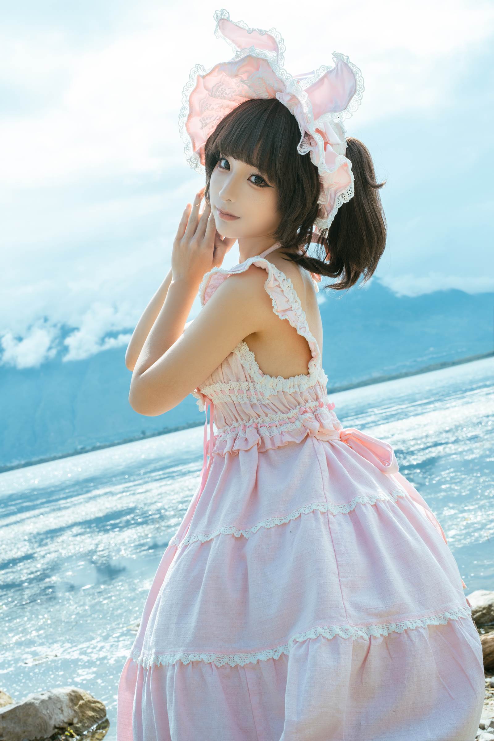 蠢沫沫 - 湖边的少女[11P/103MB]