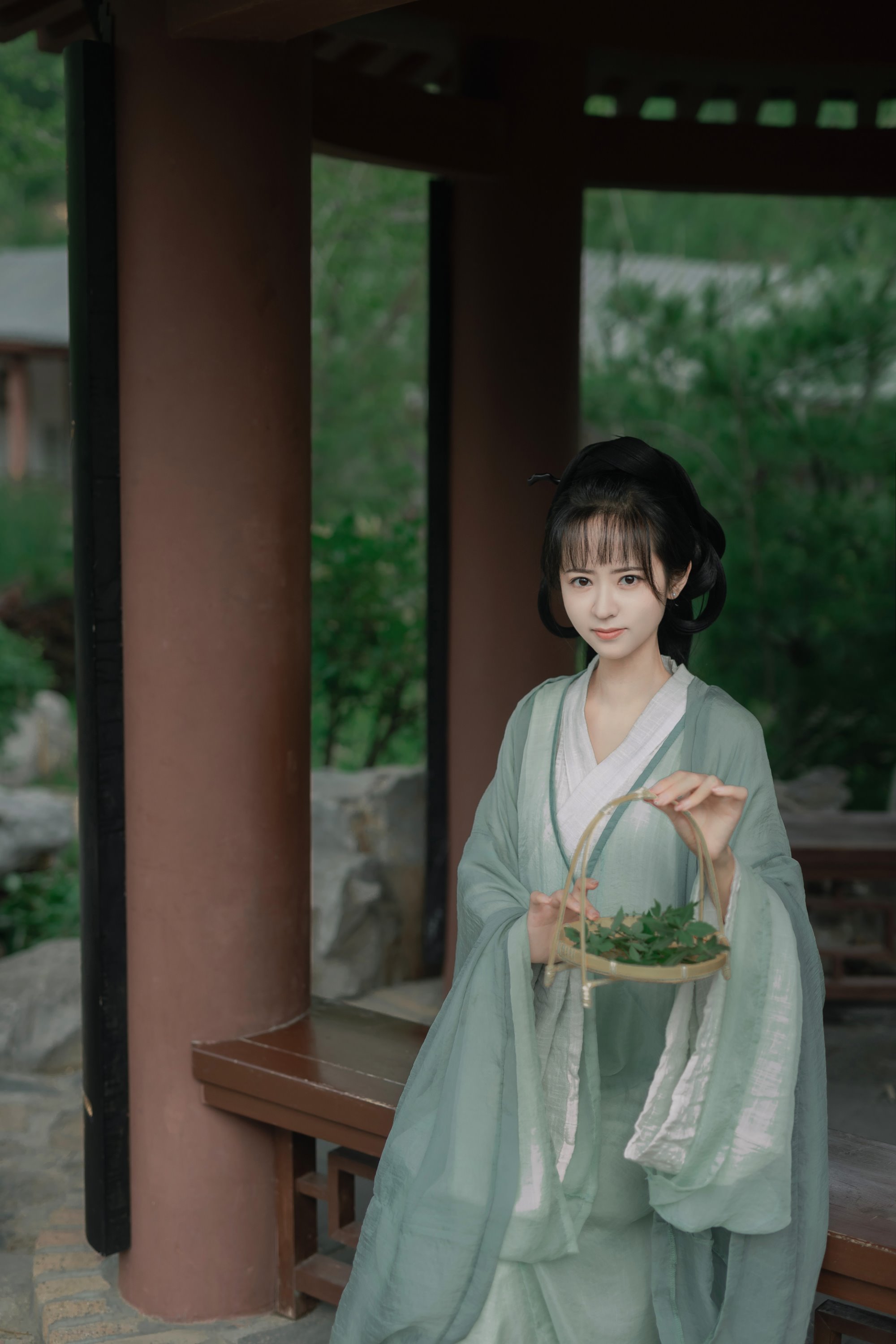 [YITUYU艺图语]2022.07.28 逸思园 小楠[25+1P/260MB]