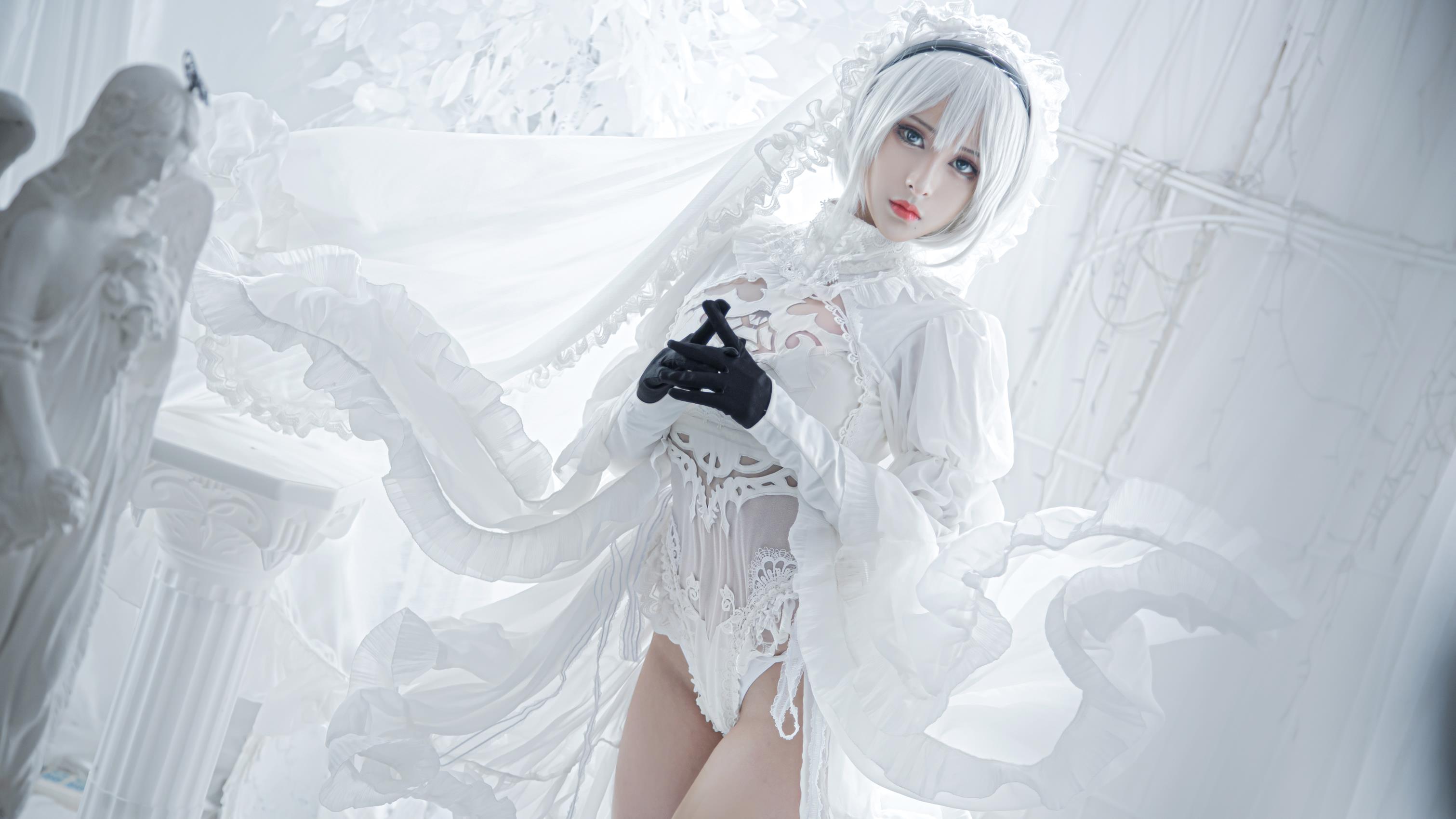 奶狮不咬人 - 白2B[16P/183MB]