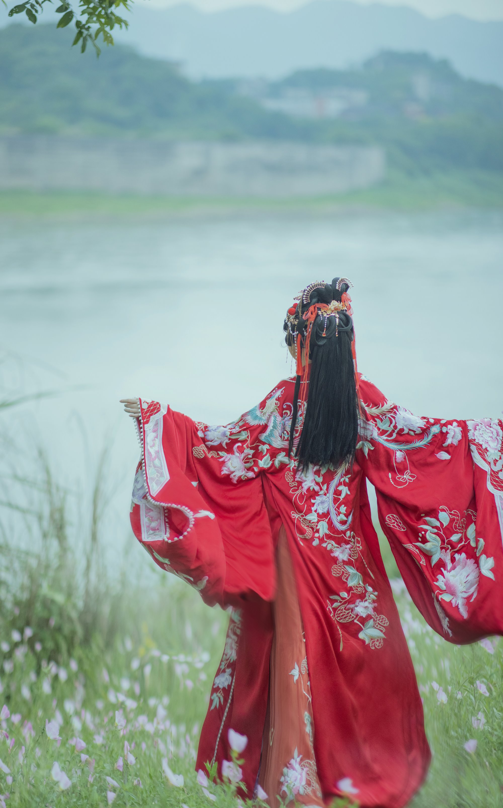 [YITUYU艺图语]2022.08.05 惊鸿一瞥 雨绵绵o[23+1P/272MB]