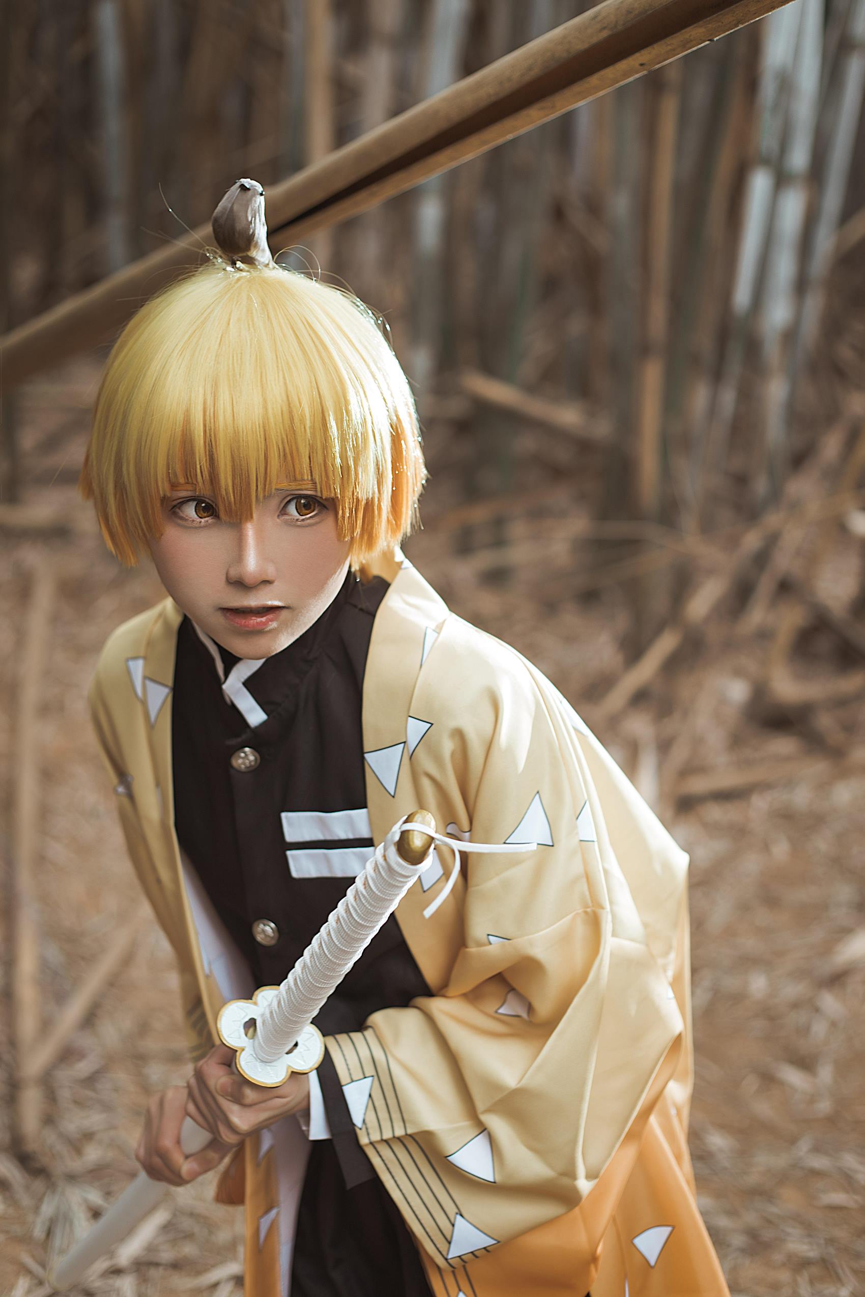人气Coser@Kitaro_绮太郎 鬼灭之刃 我妻善逸[30P/104MB]