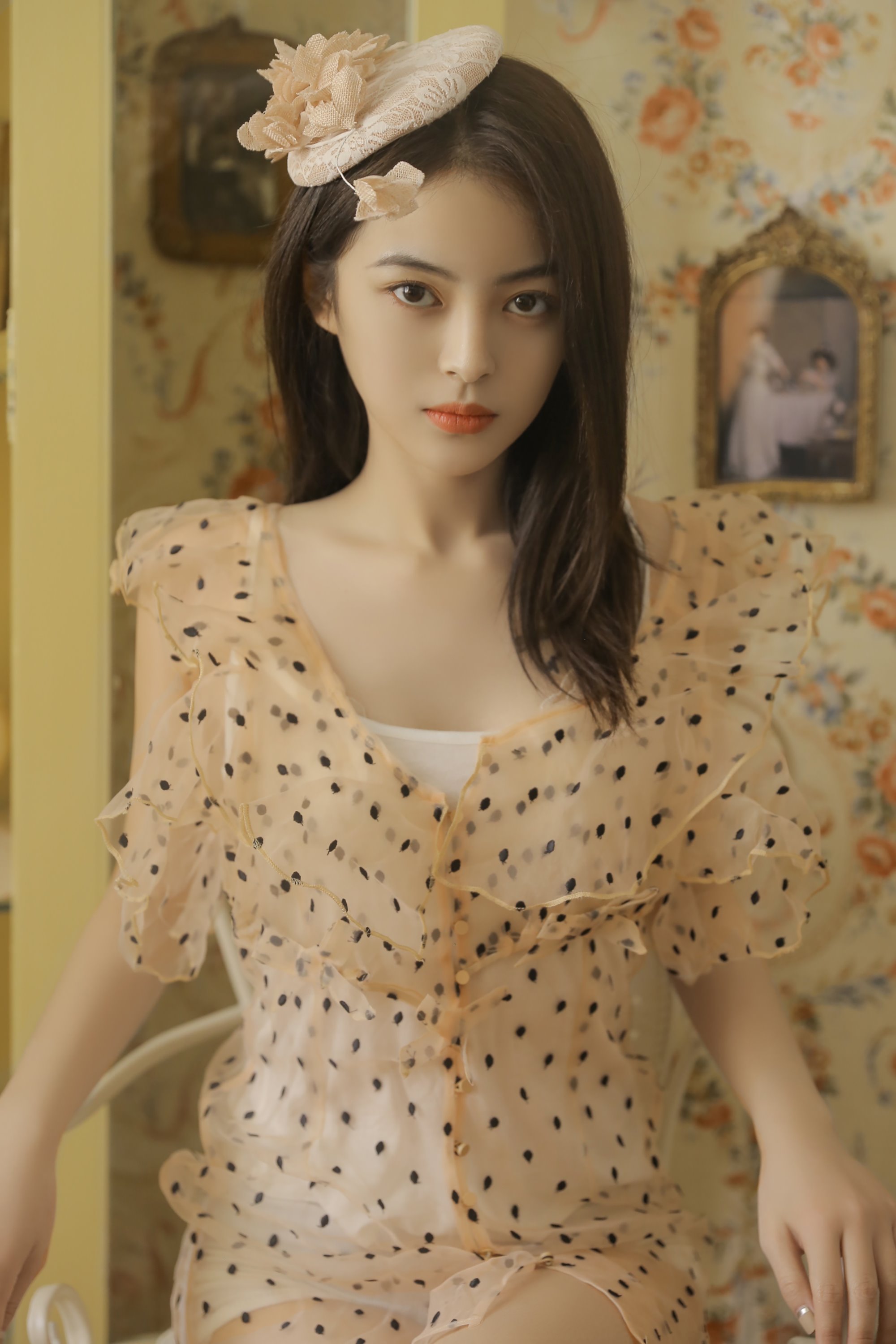 [YITUYU艺图语]2022.07.26 转瞬 胡允恩-[21+1P/83.5MB]