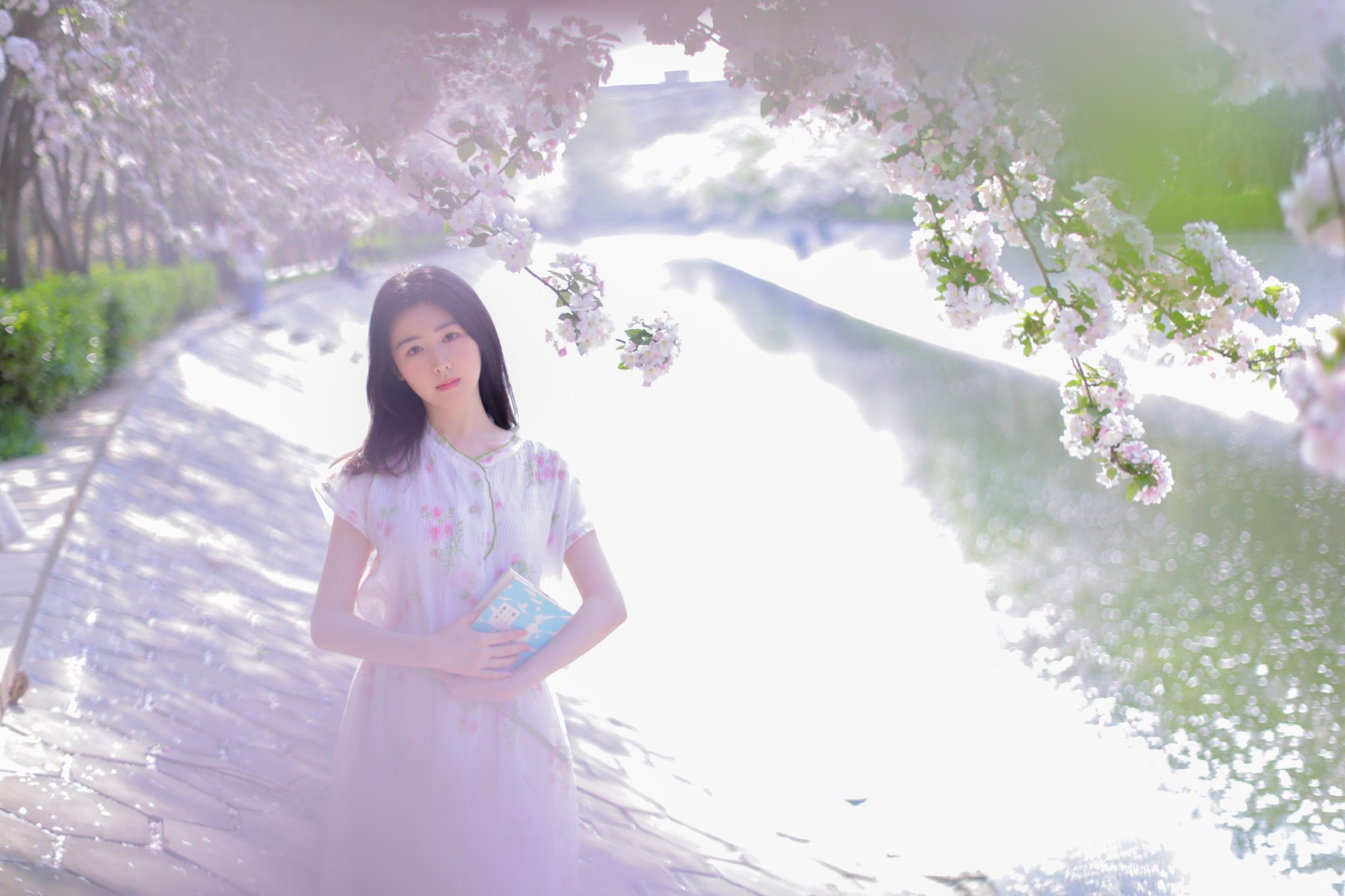 [YITUYU艺图语]2022.08.01 已觉春心动 oeil[28+1P/17MB]