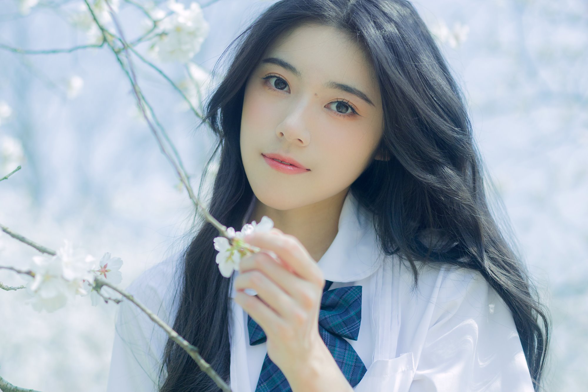 [YITUYU艺图语]2022.08.04 吉野吉野 静鏡婧[33+1P/261MB]