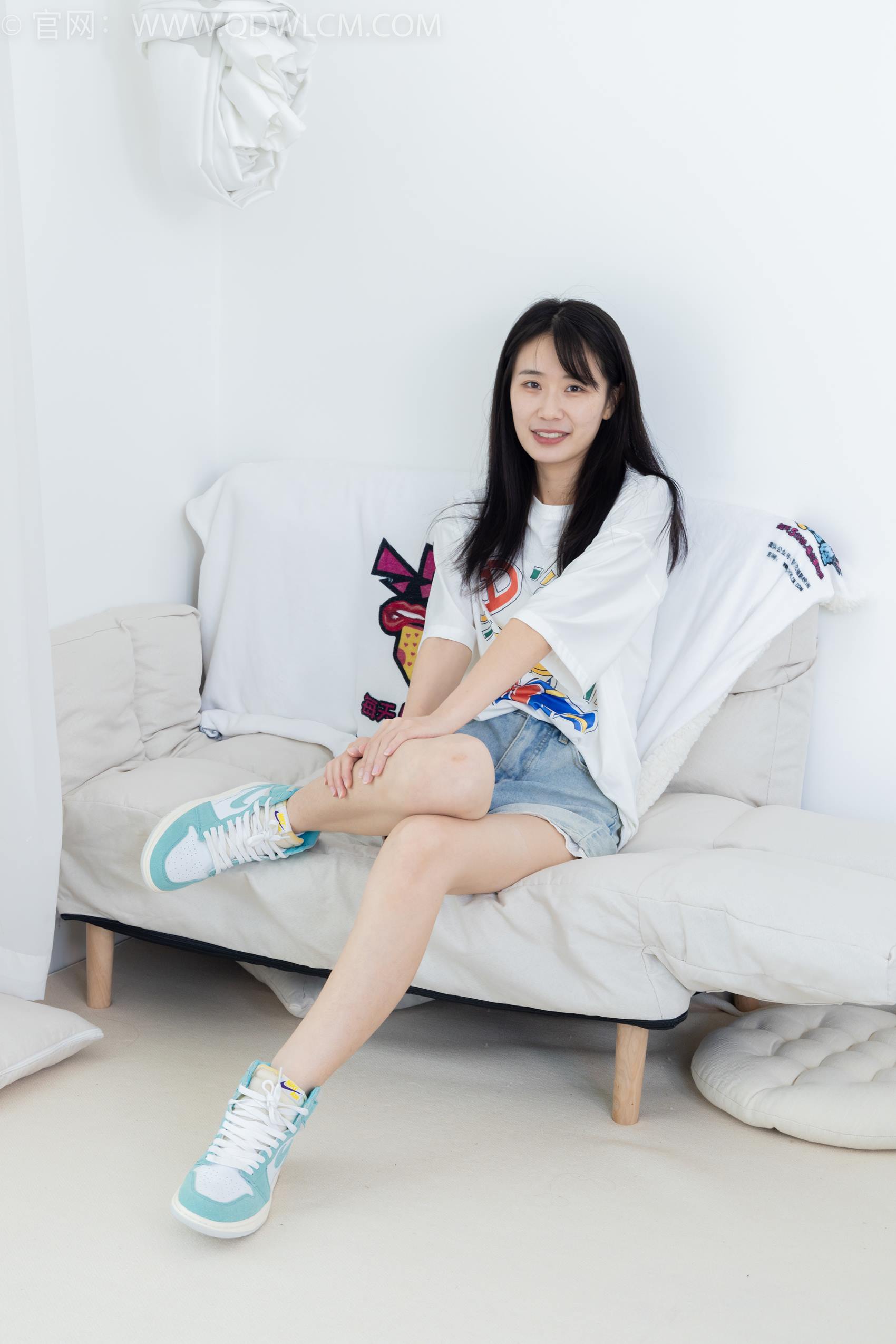 物恋传媒 NO.1759 菜菜-不可错过[150P/1V/3.39GB]
