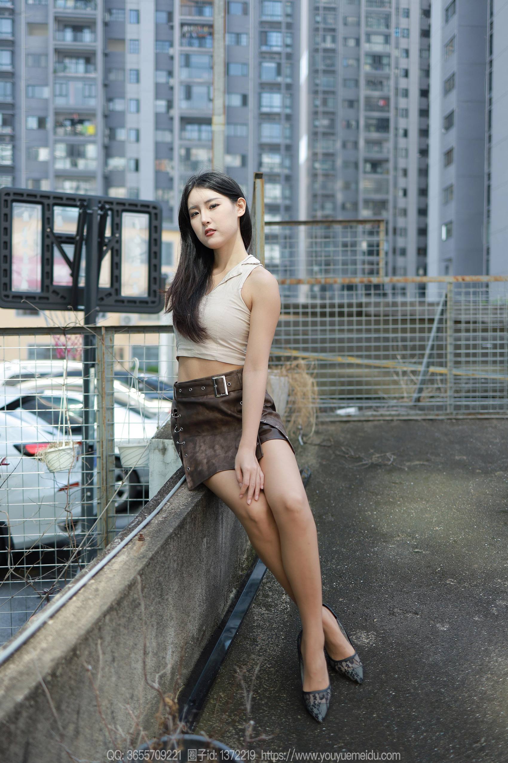 [IESS异思趣向] 2023.11.09 丝享家1581：小宝《美拉德配色》[72P/91MB]