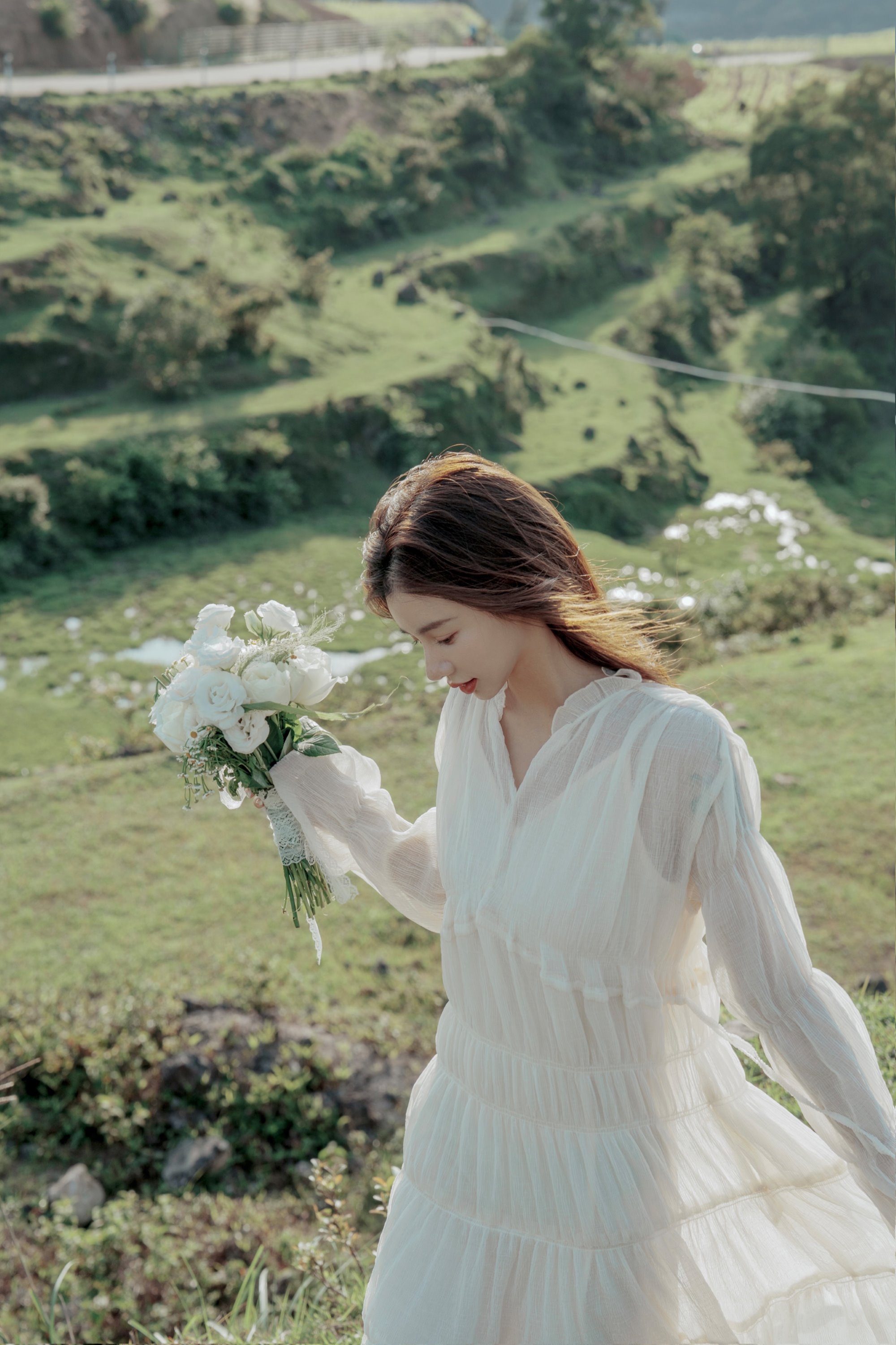 [YITUYU艺图语]2022.08.01 山谷之间，烈日之下 姝雯同学[59+1P/471MB]