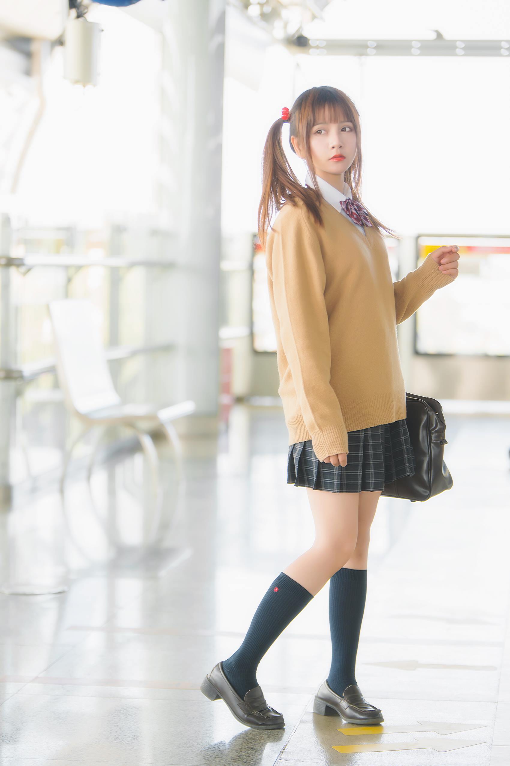 秋山AkI - 秋の恋[98P/1.19GB]