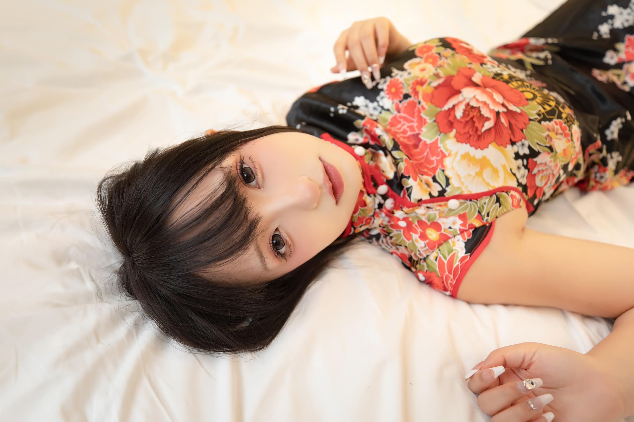 神楽板真冬 - 古典旗袍[75P/2V/250MB]