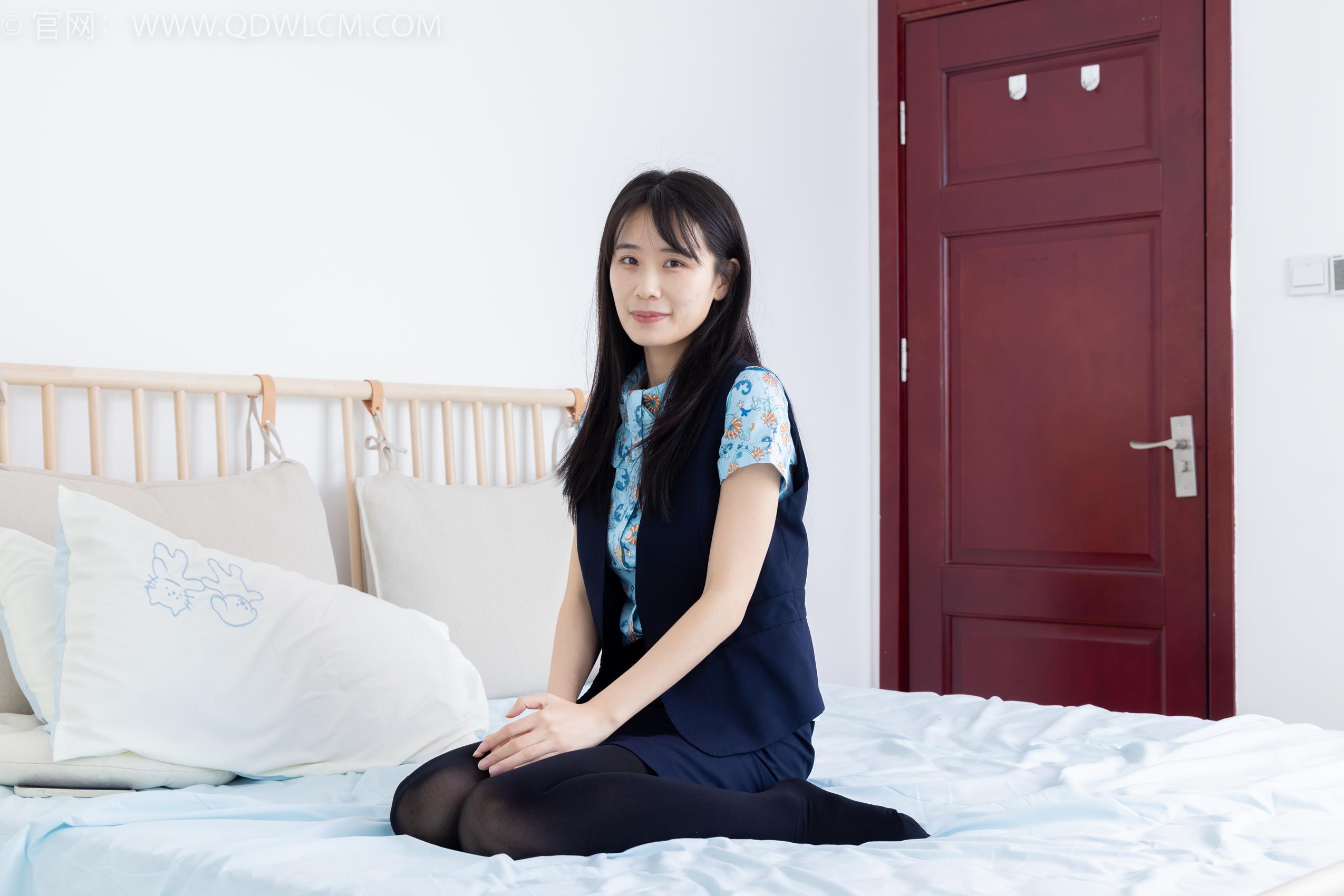 物恋传媒 NO.1747 菜菜-月光下的人鱼[150P/1V/3.69GB]