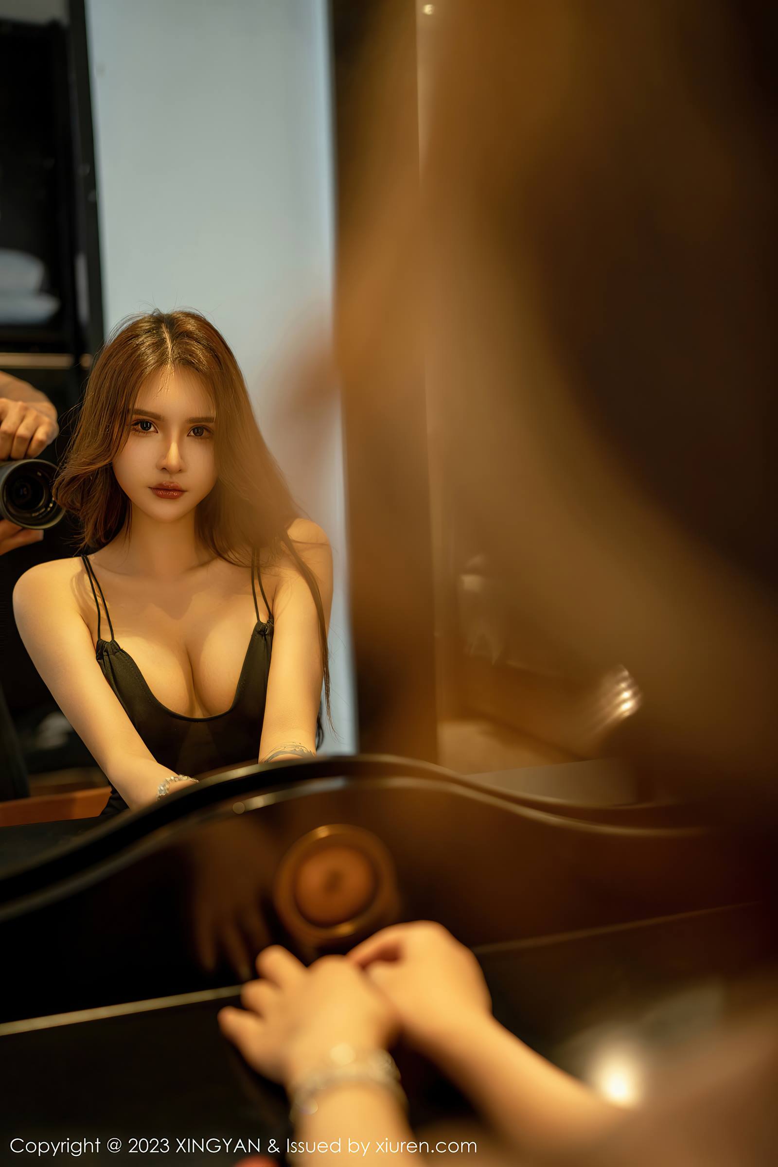 [XINGYAN星颜社]2023.11.10 VOL.214 Emily尹菲[80+1P/763MB]