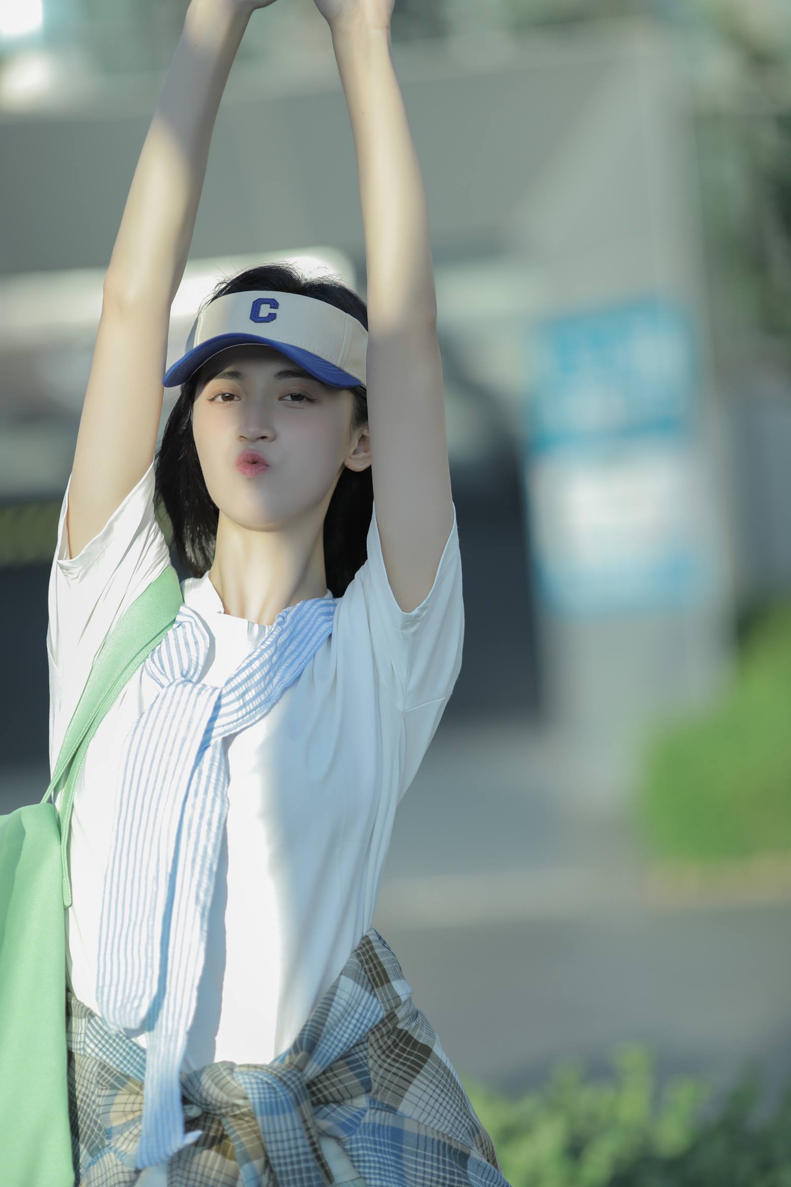 [YITUYU艺图语]2022.08.25 日落之前 清浅之夏 陈瑜婕[26+1P/243MB]