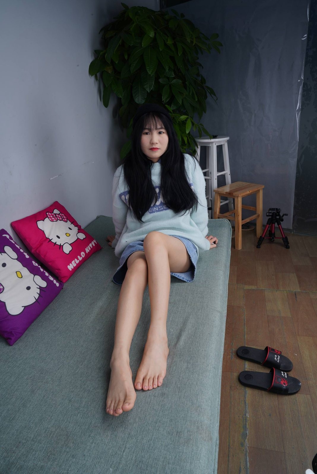 Pary摄影 NO.104 大学生乐瑶展示37码美脚[106P/1.32GB]
