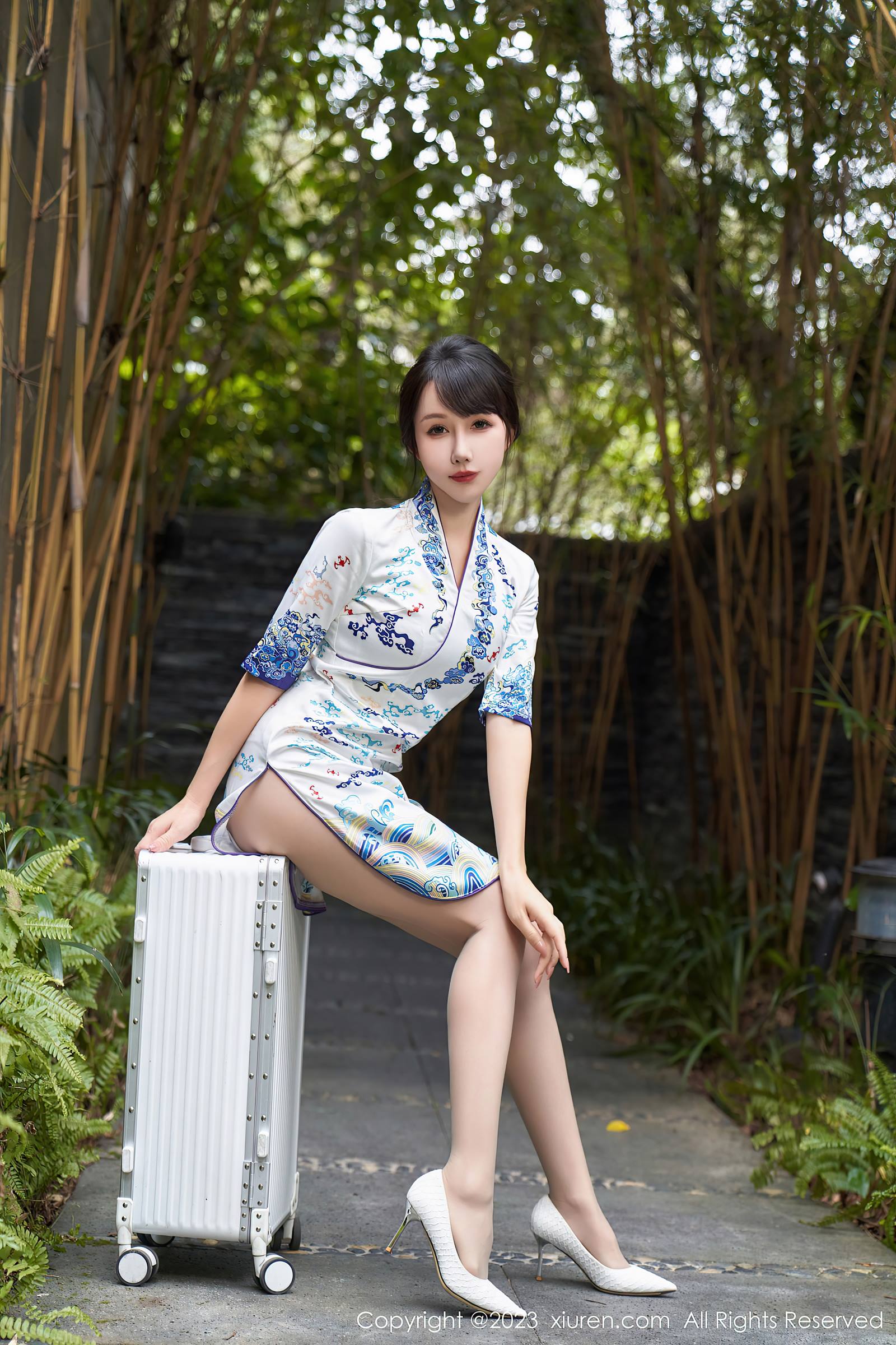 [Xiuren秀人网]2023.12.13 NO.7804 波巧酱[71+1P/737MB]