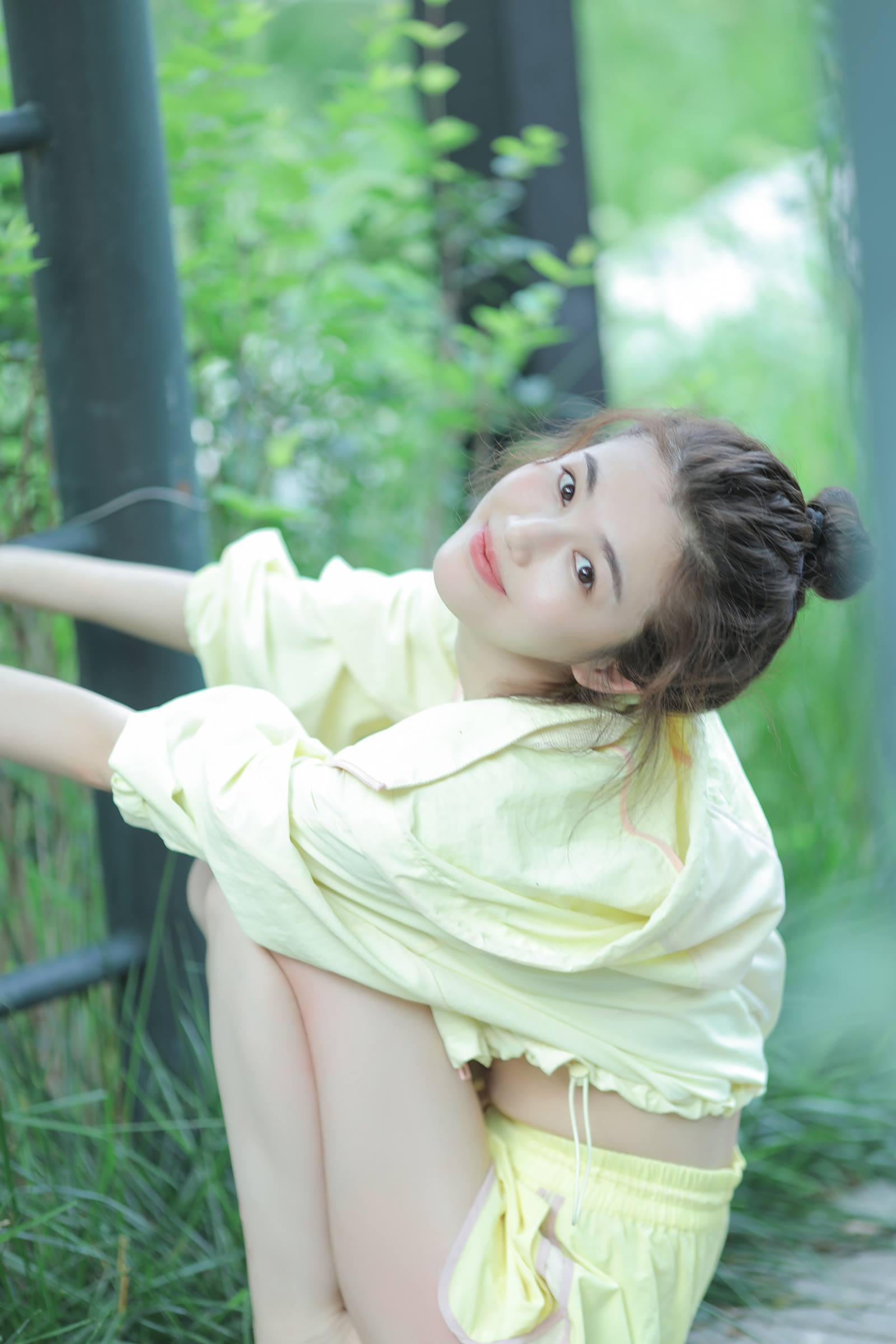 [YITUYU艺图语]2022.08.19 晨练时间到 凡凡[19+1P/53MB]