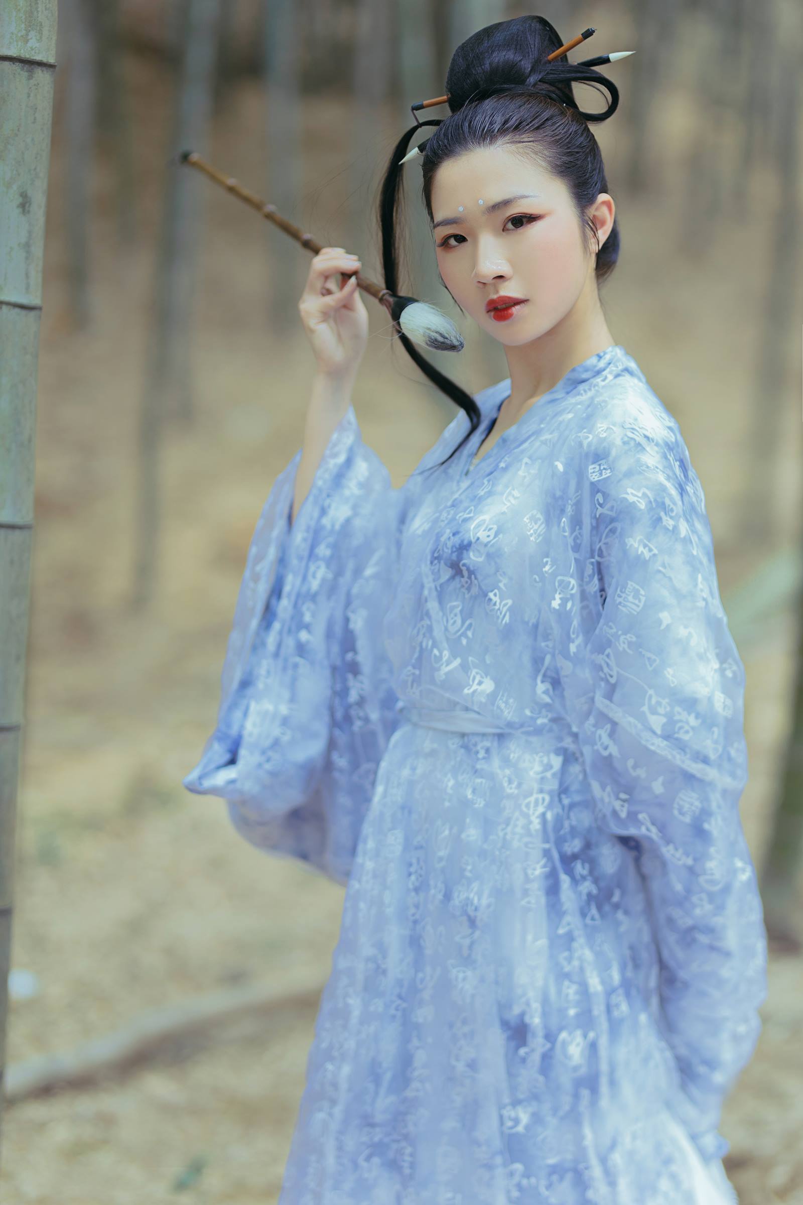 [YITUYU艺图语]2022.08.24 笔仙 君心蓝[21+1P/378MB]